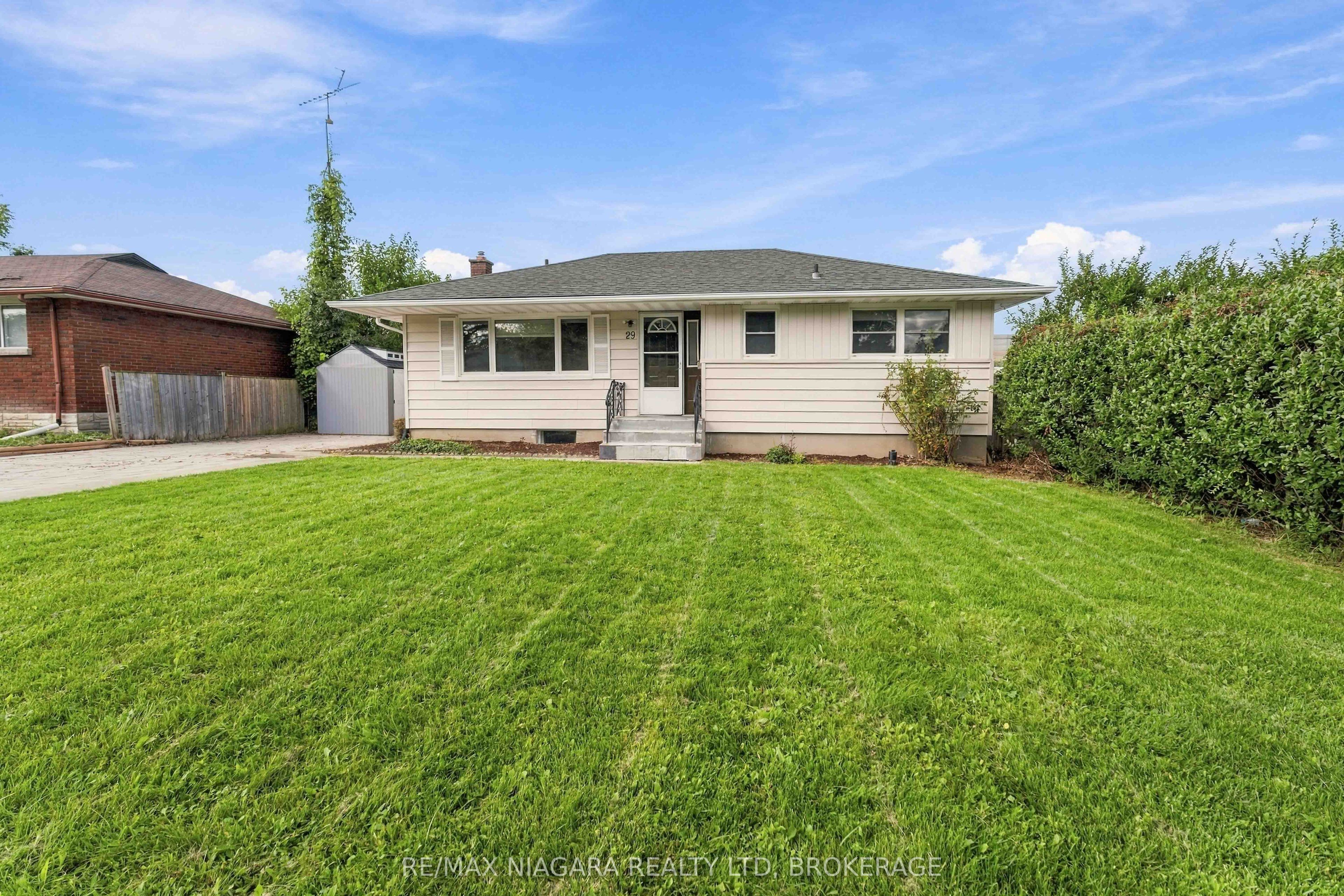 29 Glengarry Road Property Photo 2