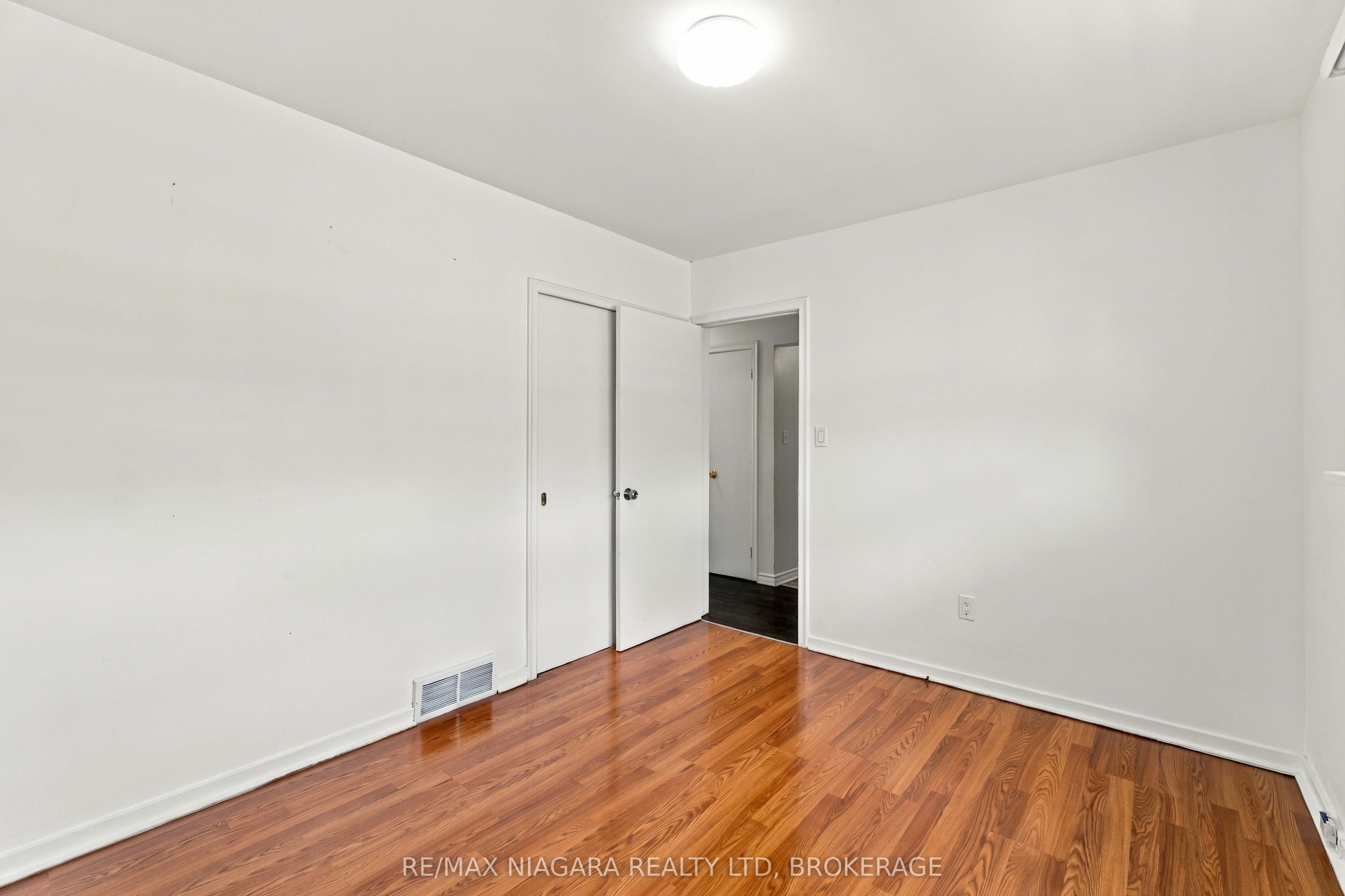 29 Glengarry Road Property Photo 13