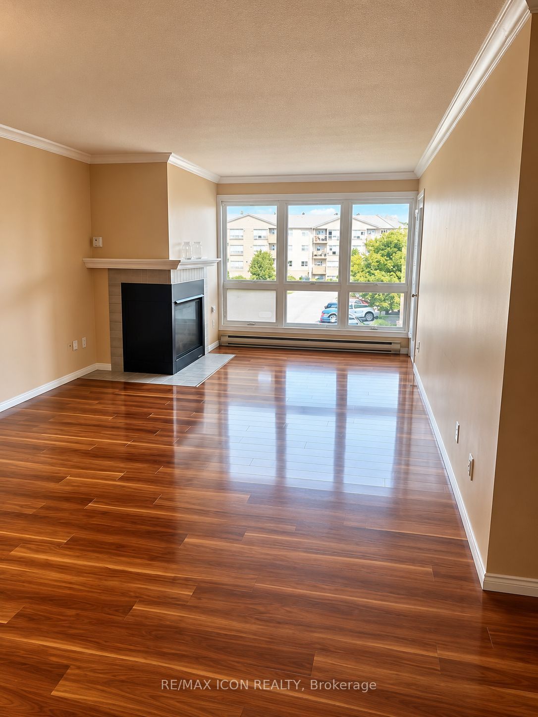 5 Jacksway Crescent 308 Property Photo 6