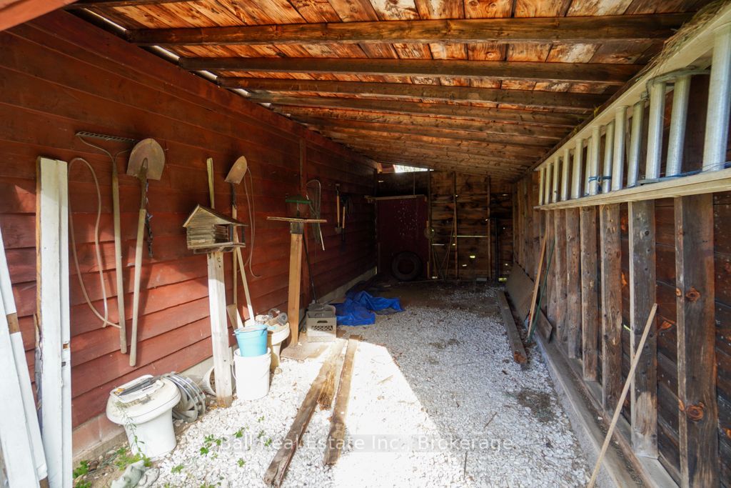 30882 Hwy 28 E Property Photo 14