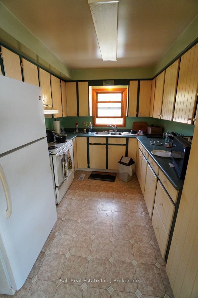 30882 Hwy 28 E Property Photo 21