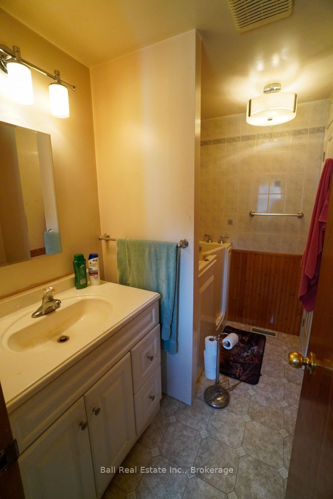 30882 Hwy 28 E Property Photo 27