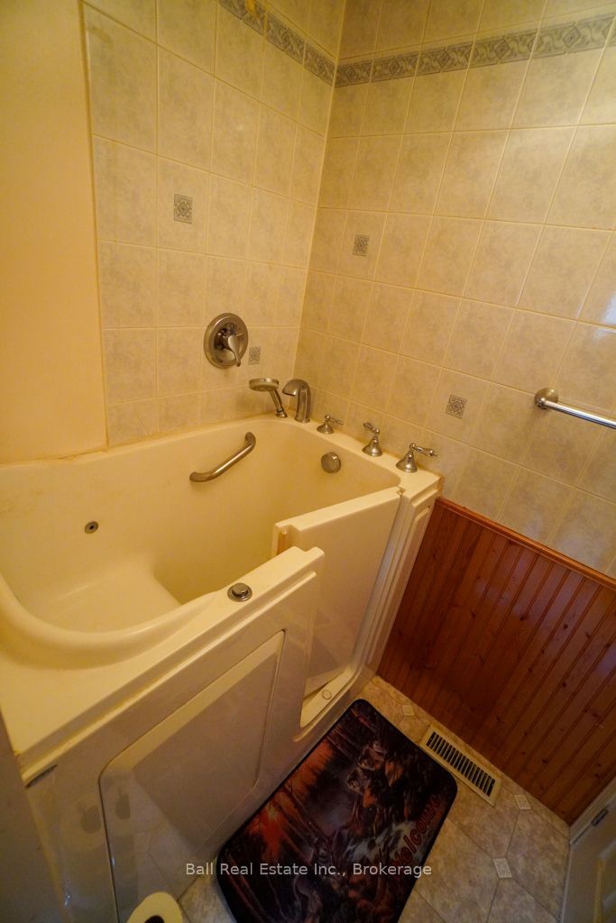 30882 Hwy 28 E Property Photo 28