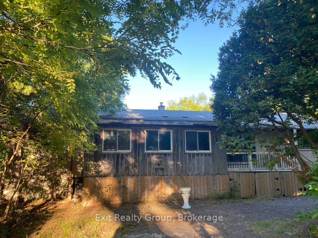 553 Murray Street Property Photo 1