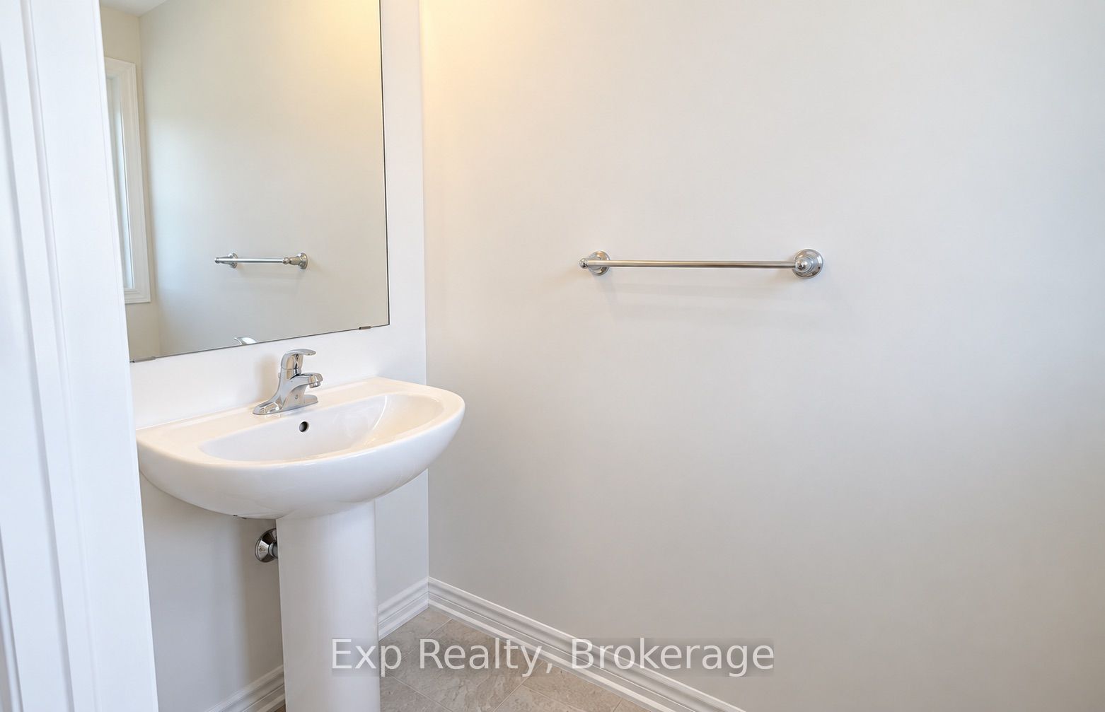 39 Lincoln Drive Property Photo 11
