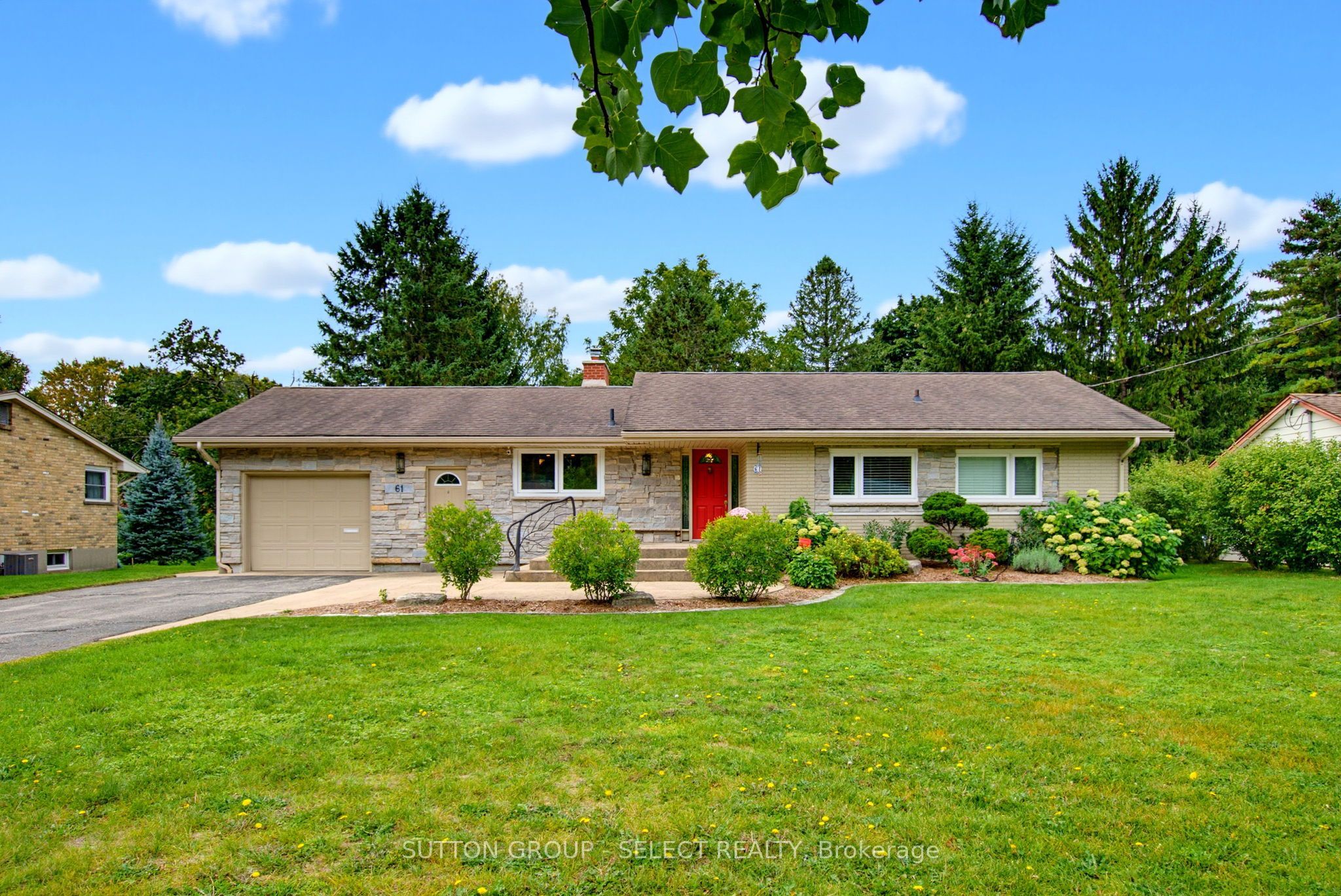 61 Daleview Crescent