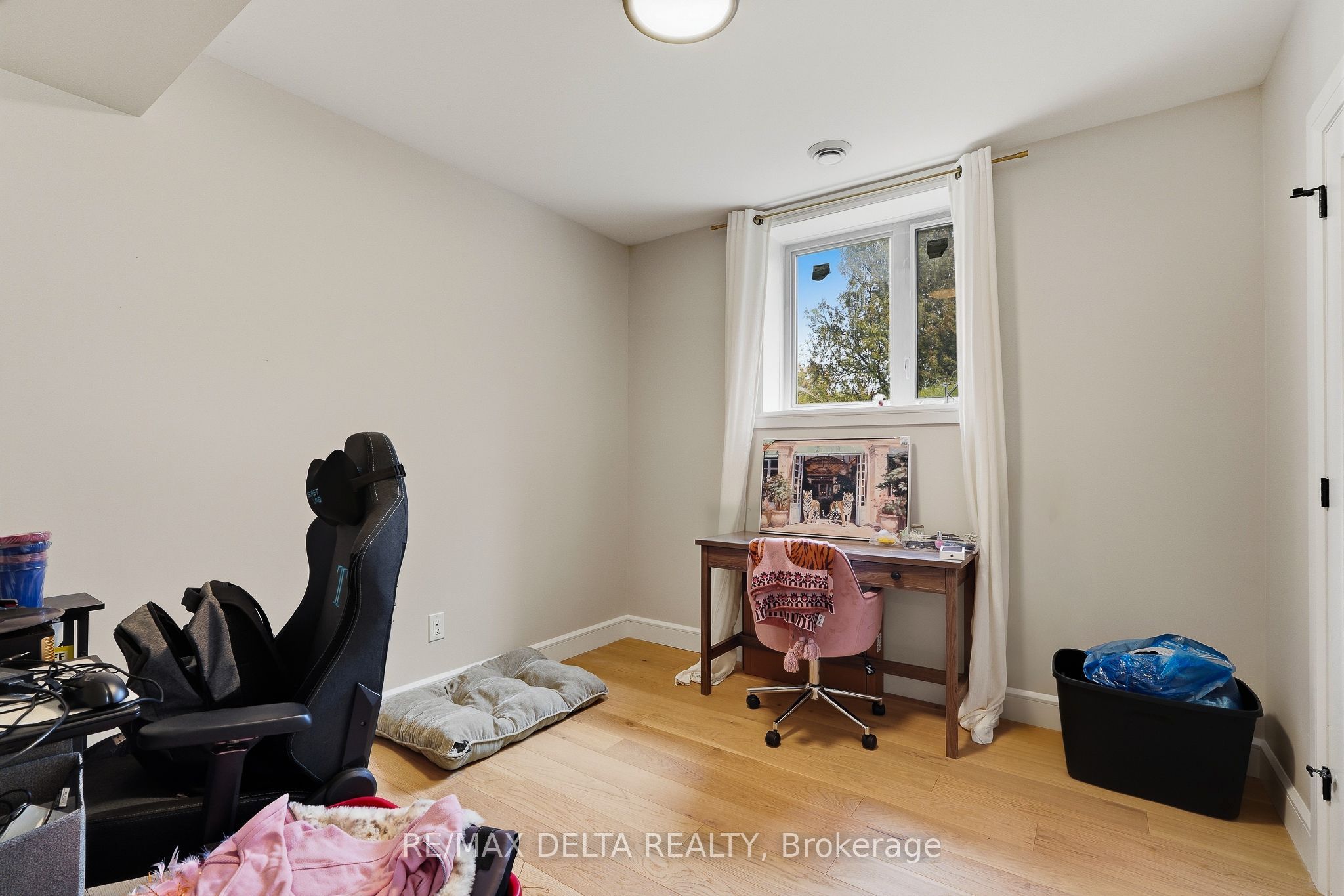 888 Chapman Street B Property Photo 19