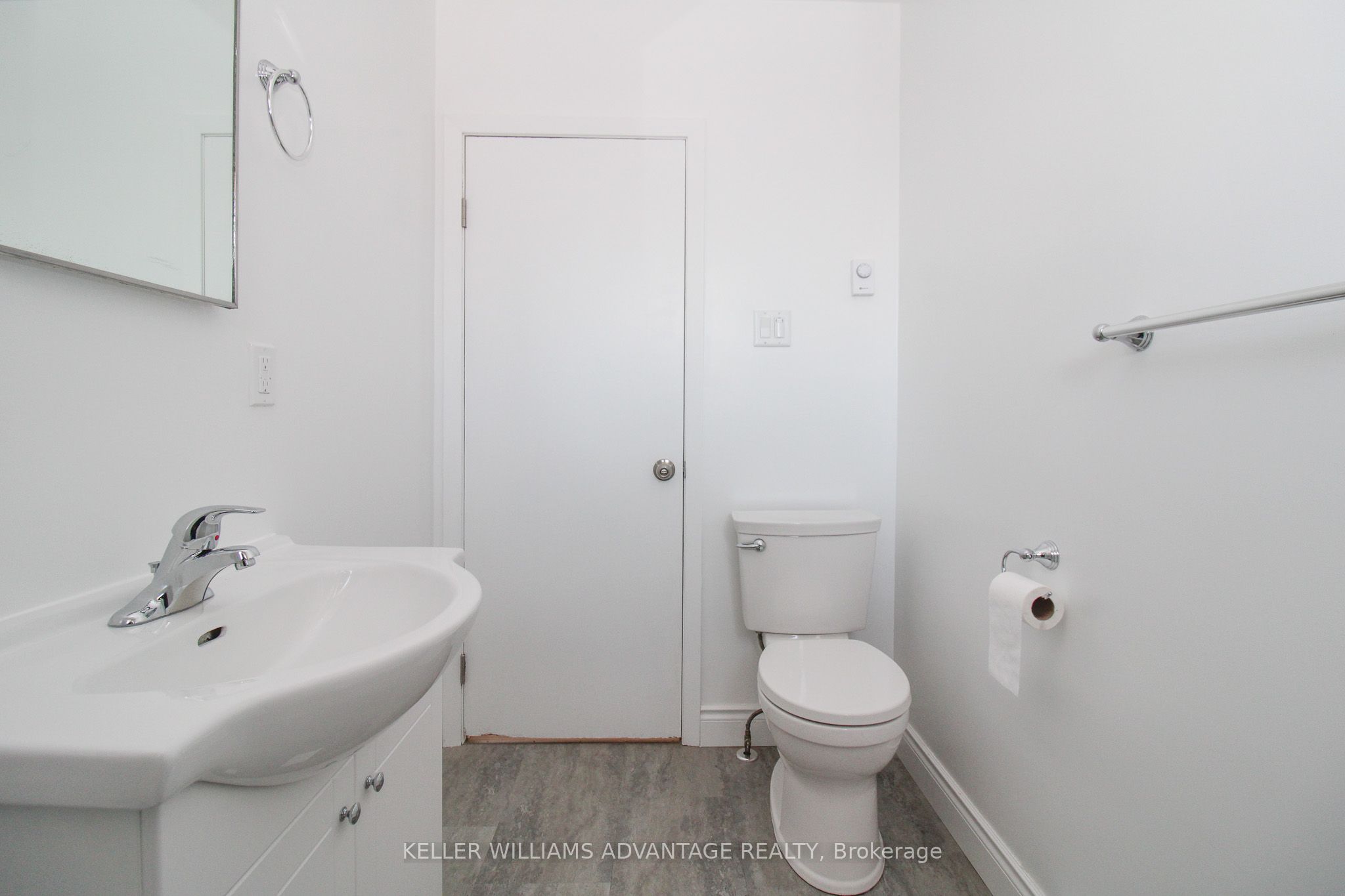 506 Sherbrooke Street Upper Property Photo 16