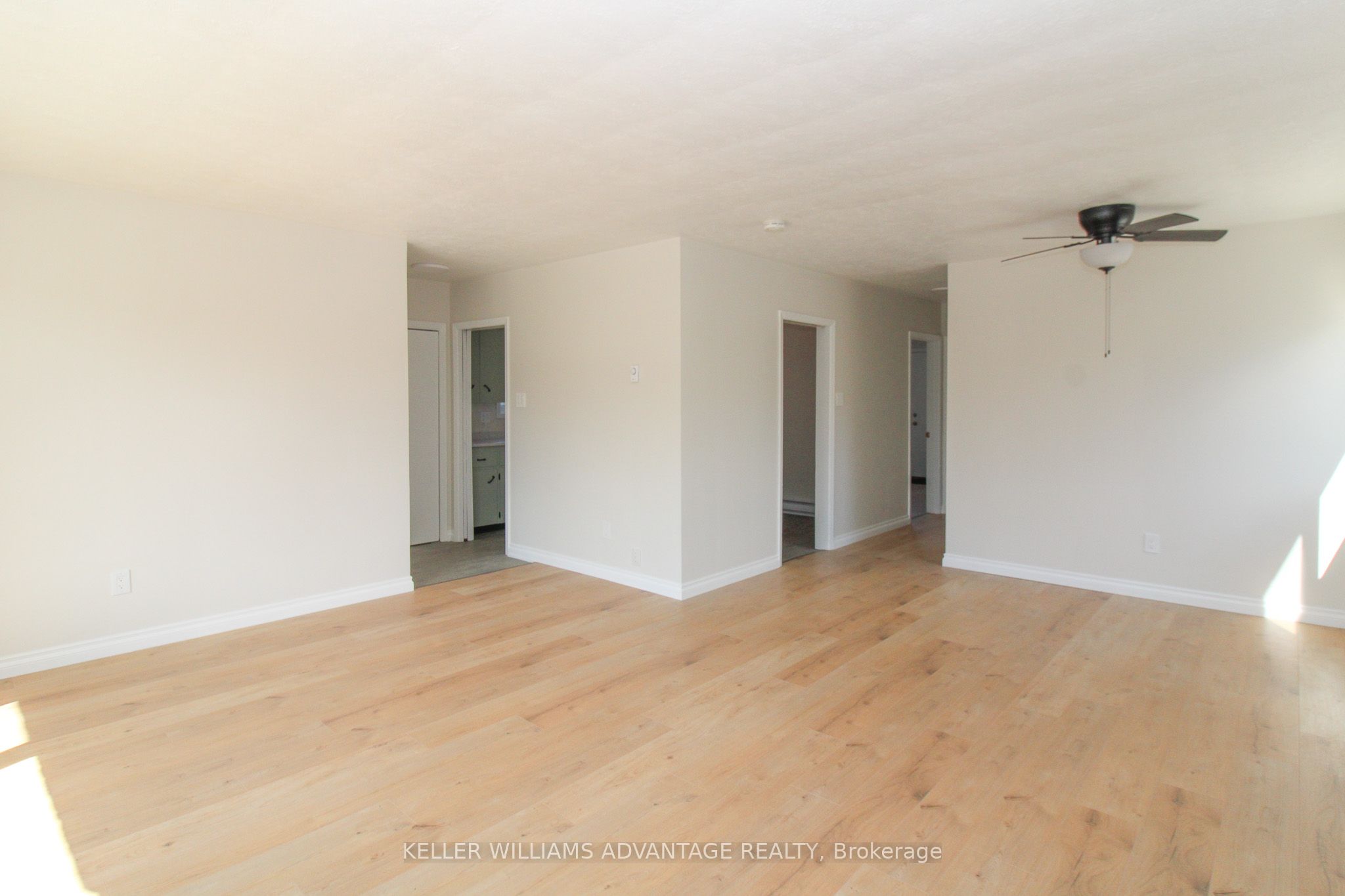 506 Sherbrooke Street Main Property Photo 5