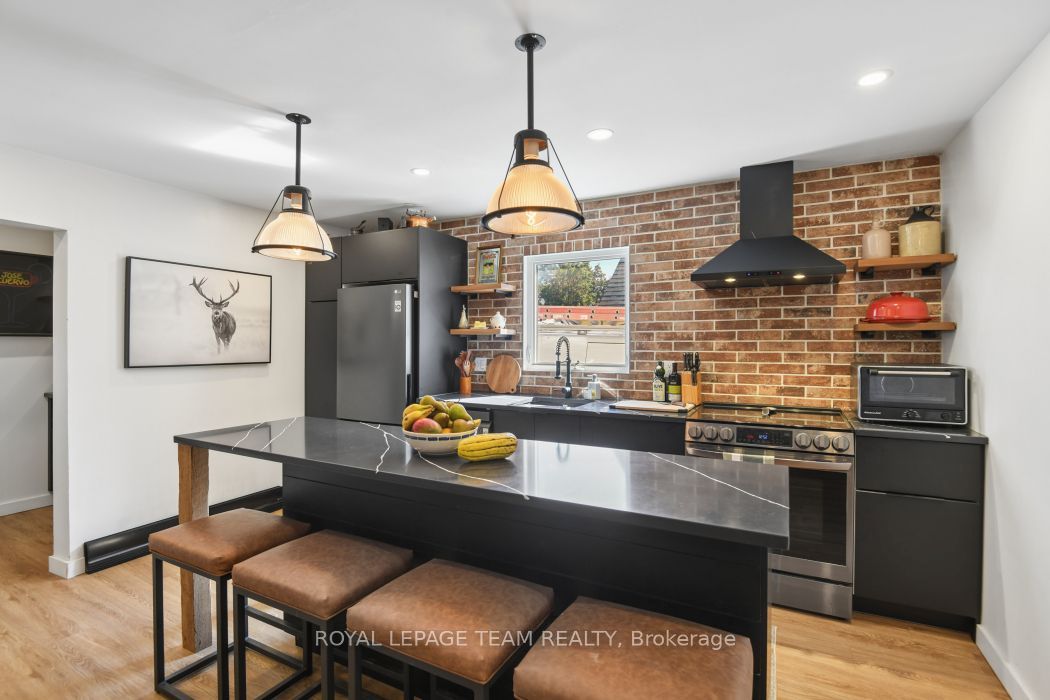 321 Mona Avenue Property Photo 5