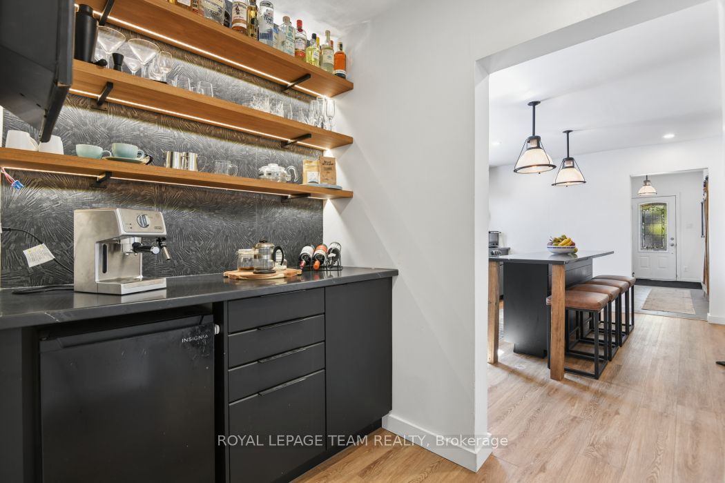 321 Mona Avenue Property Photo 10