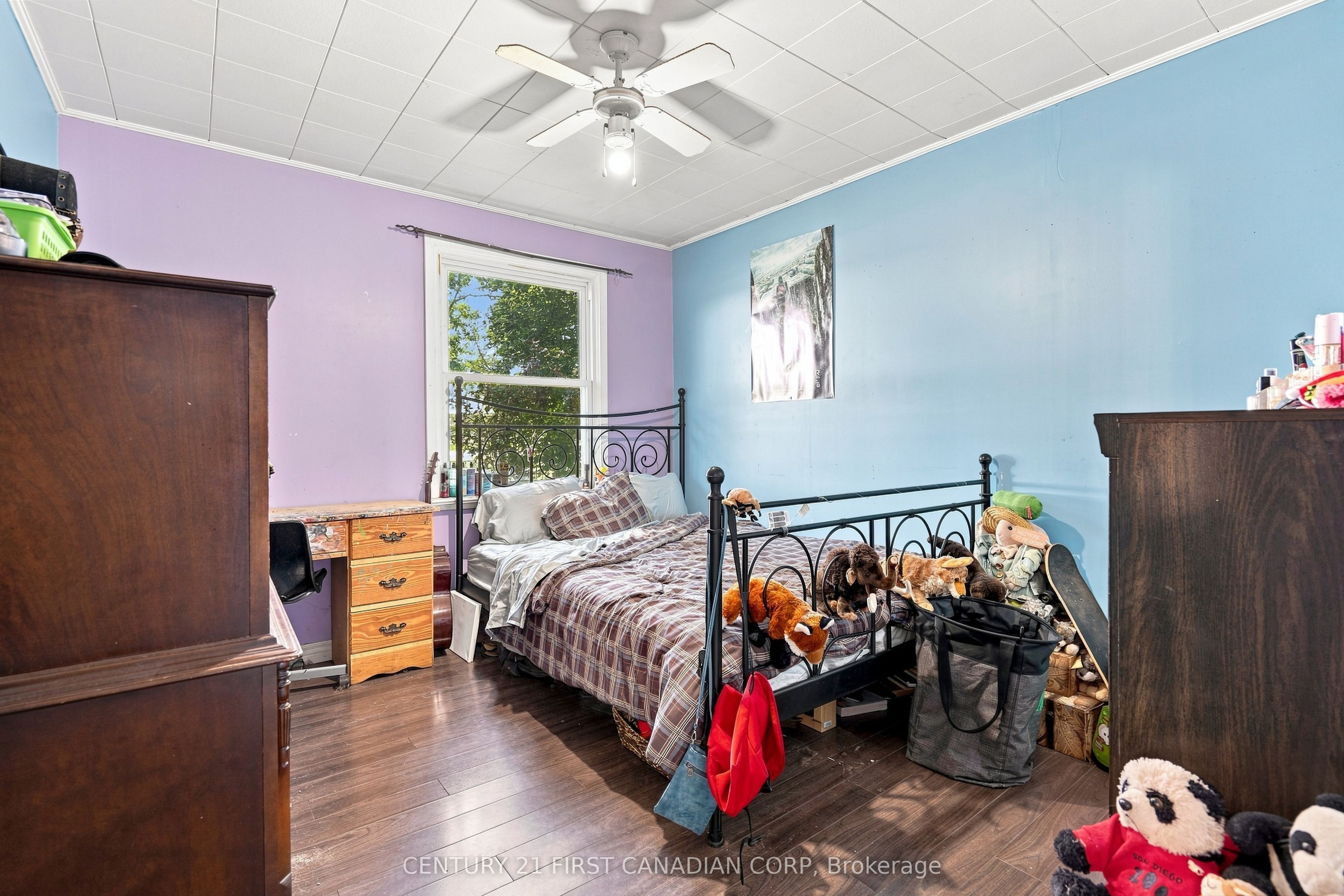 23032 Highbury Avenue N Property Photo 17
