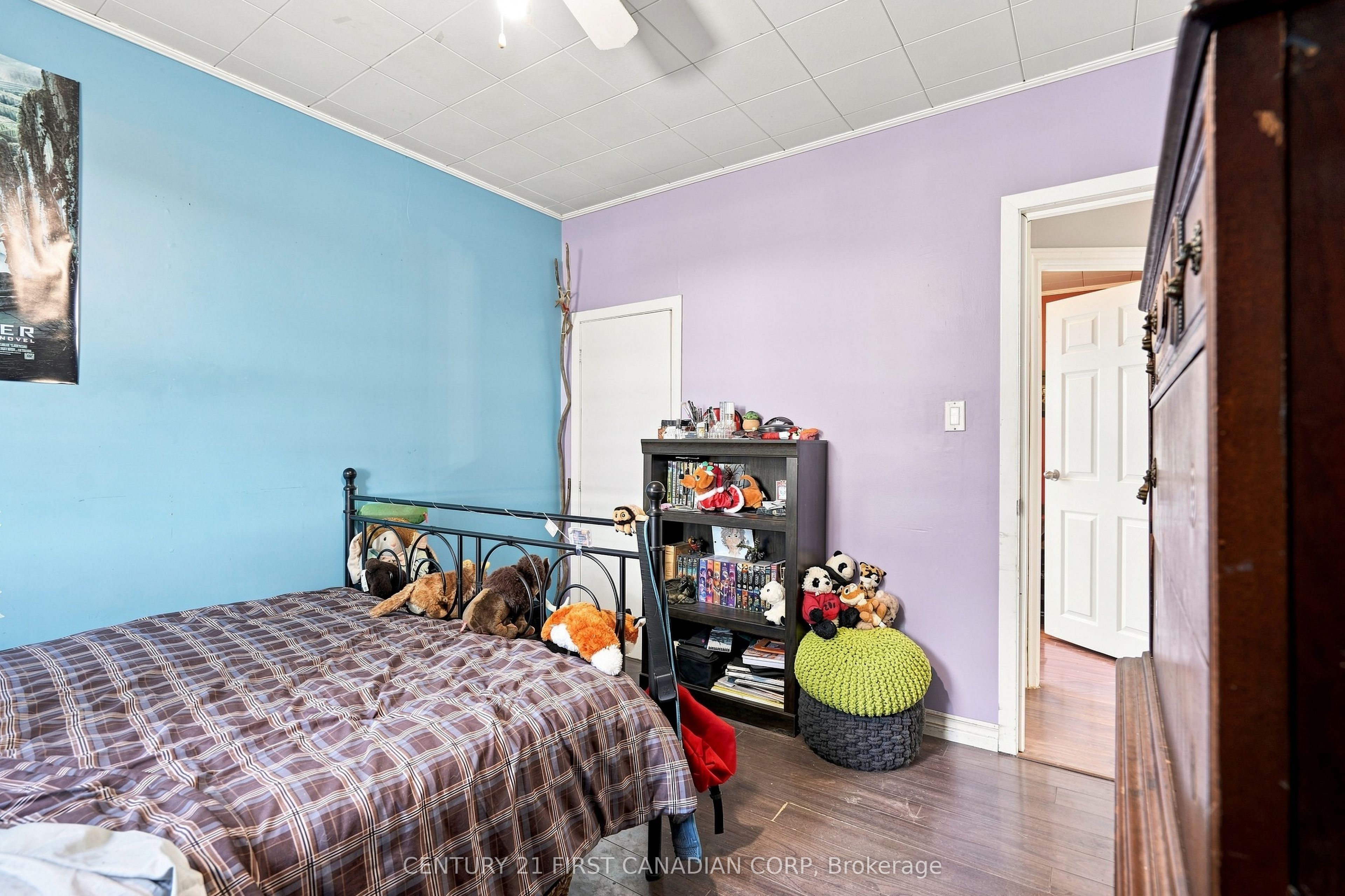 23032 Highbury Avenue N Property Photo 18