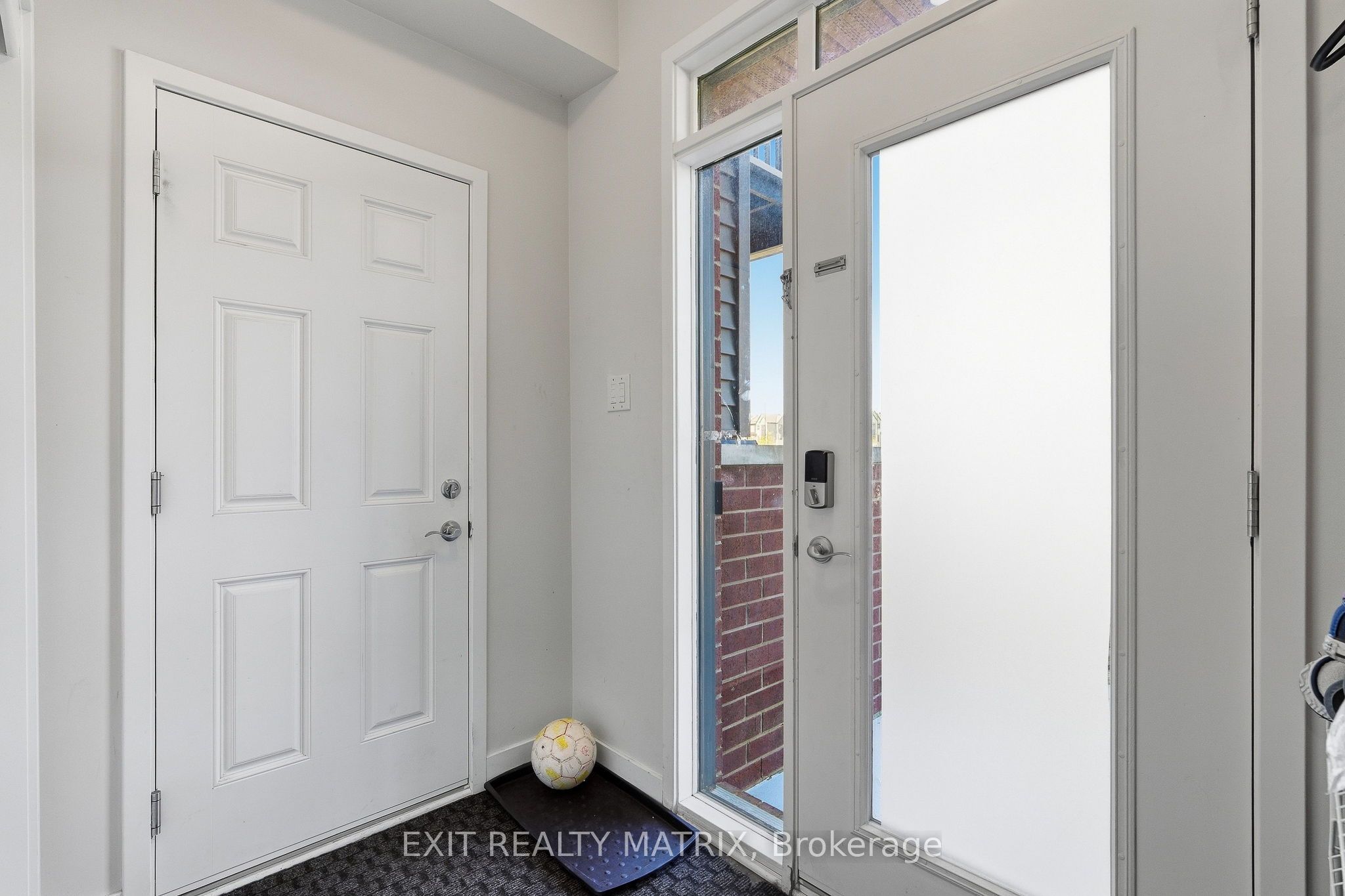 154 Visor Private Property Photo 4
