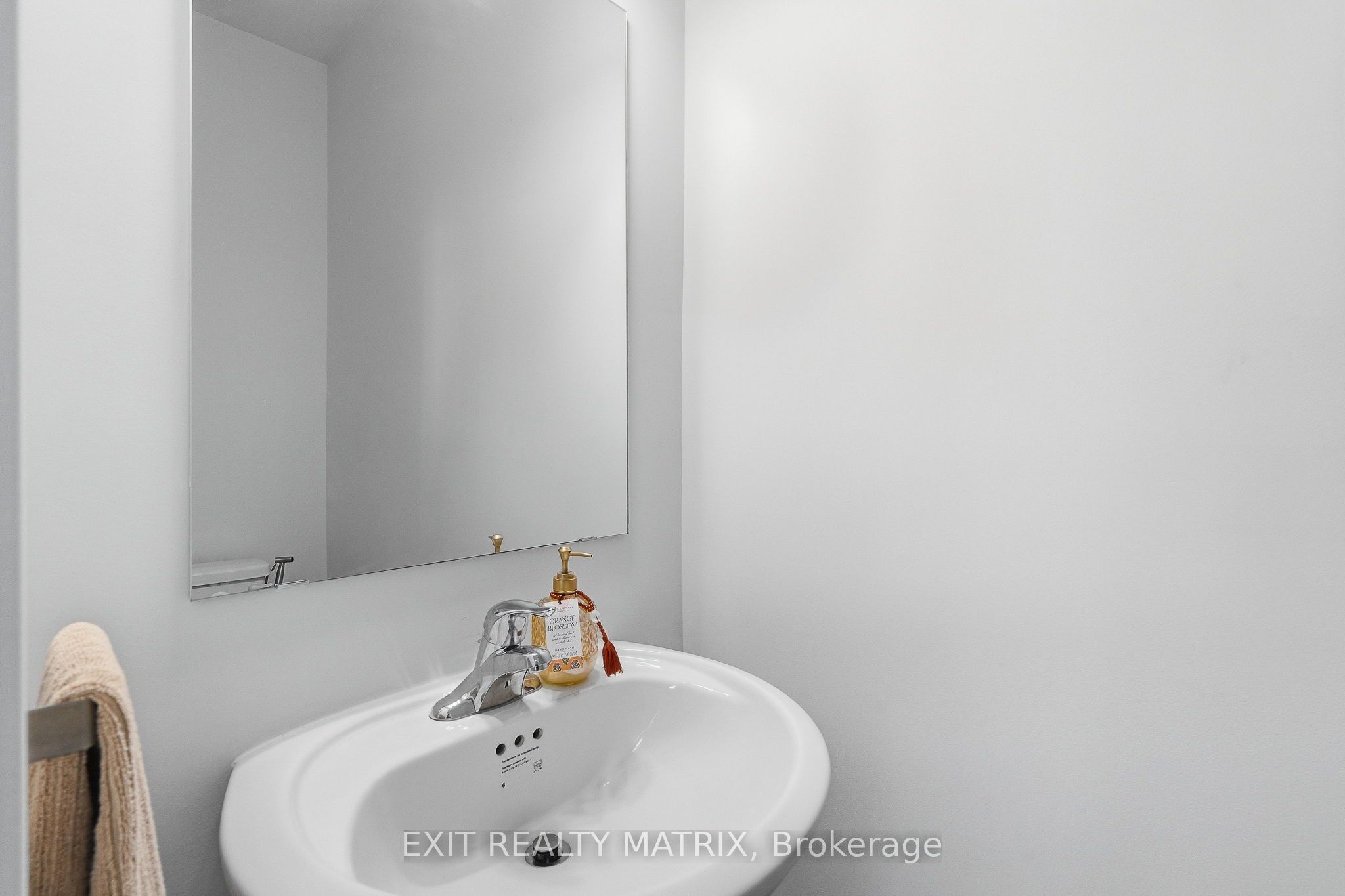 154 Visor Private Property Photo 6