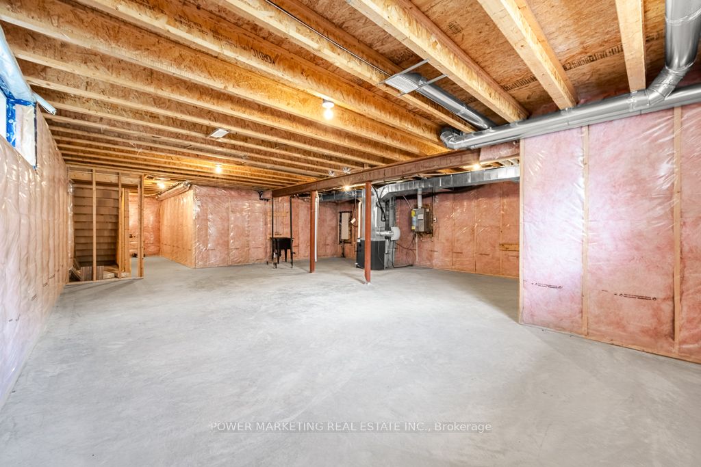 69 Defence Street Property Photo 31