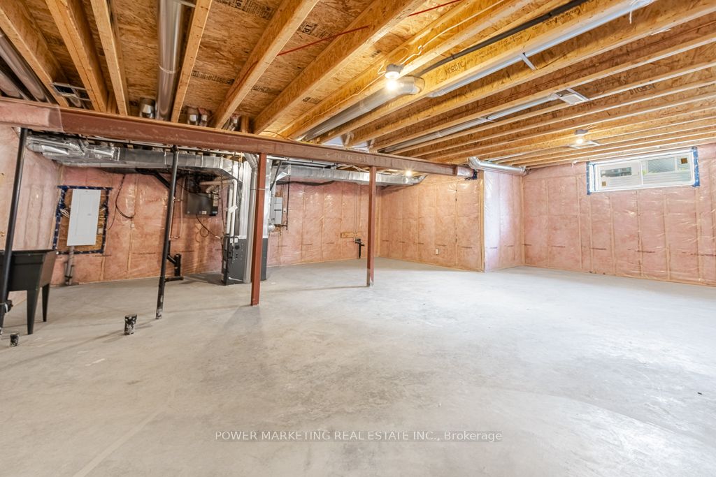 69 Defence Street Property Photo 32