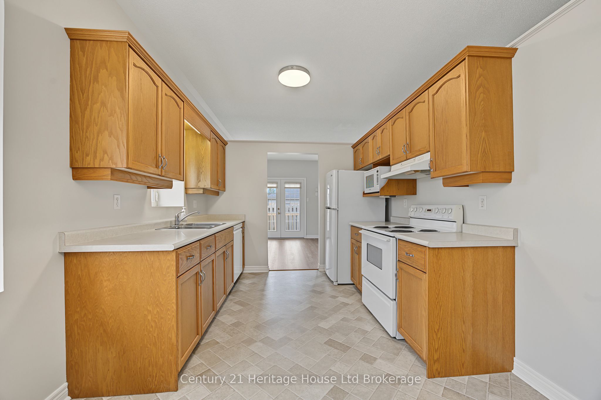 105 King Street 1 Property Photo 11