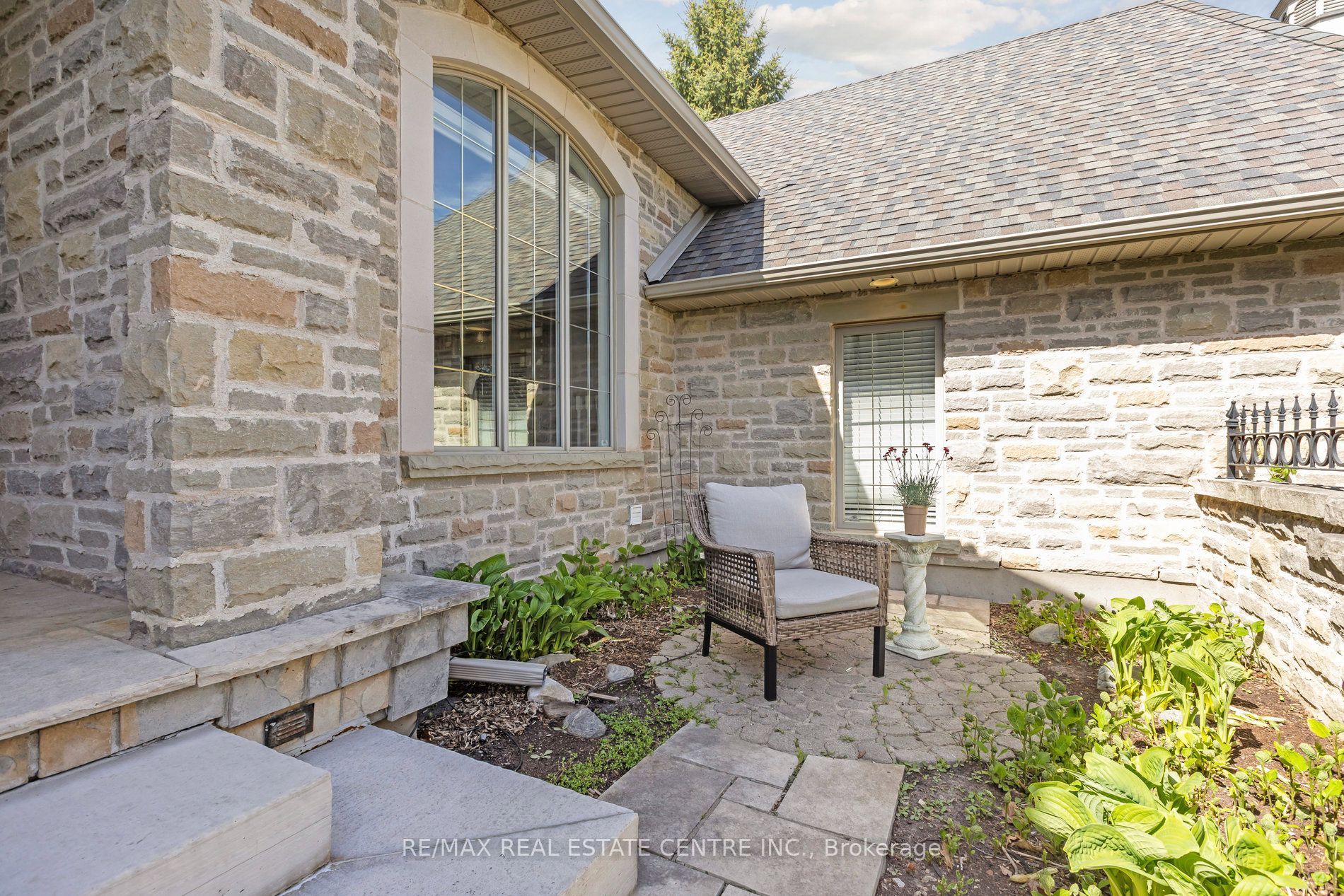 6 Fox Run Road Property Photo 6