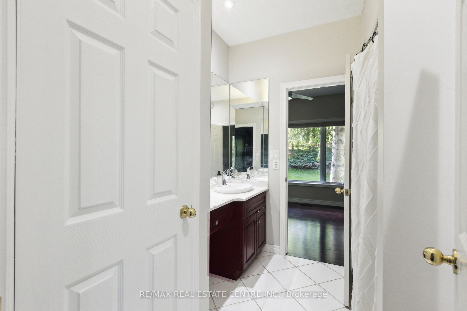 6 Fox Run Road Property Photo 28