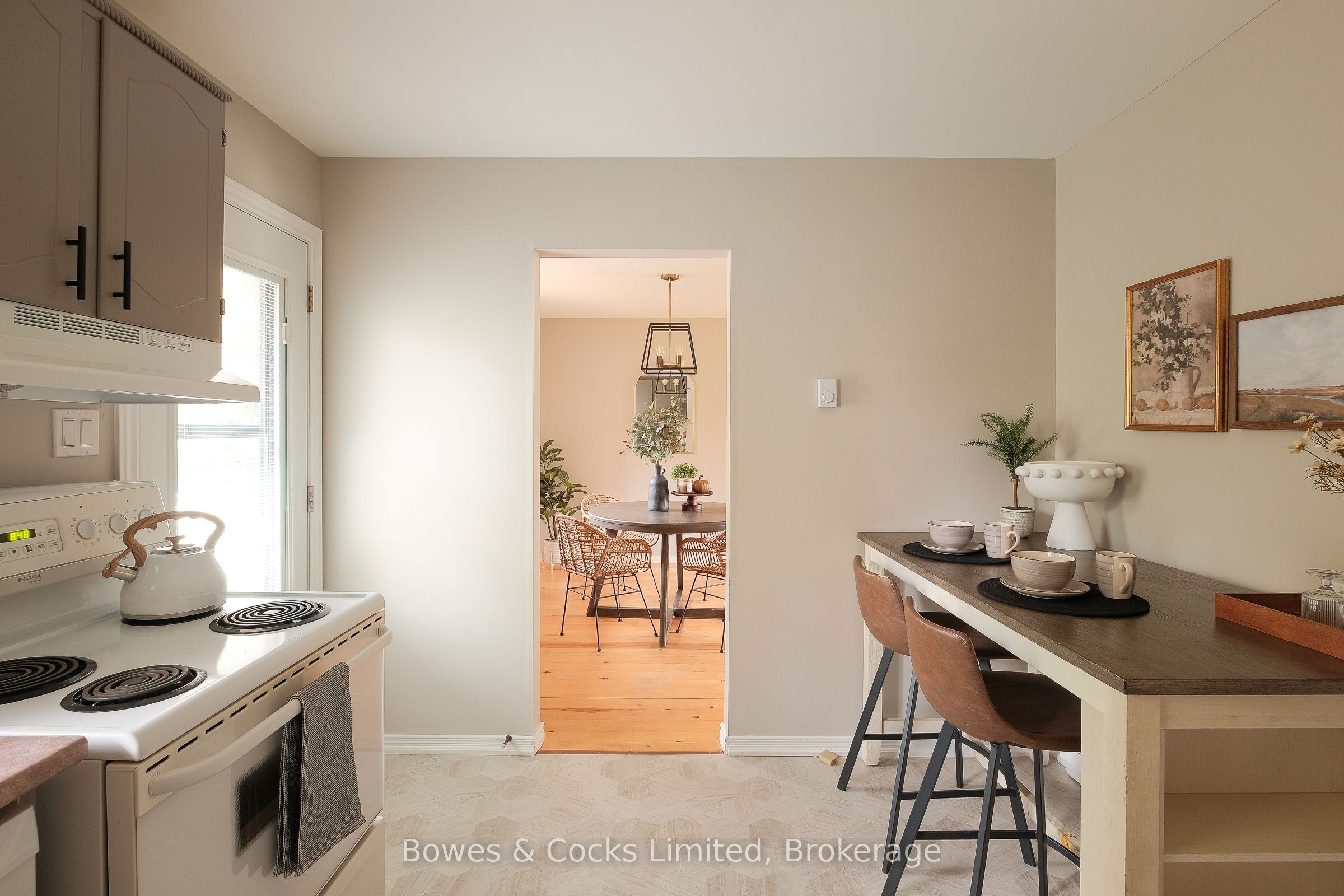591 Otonabee Drive Property Photo 8