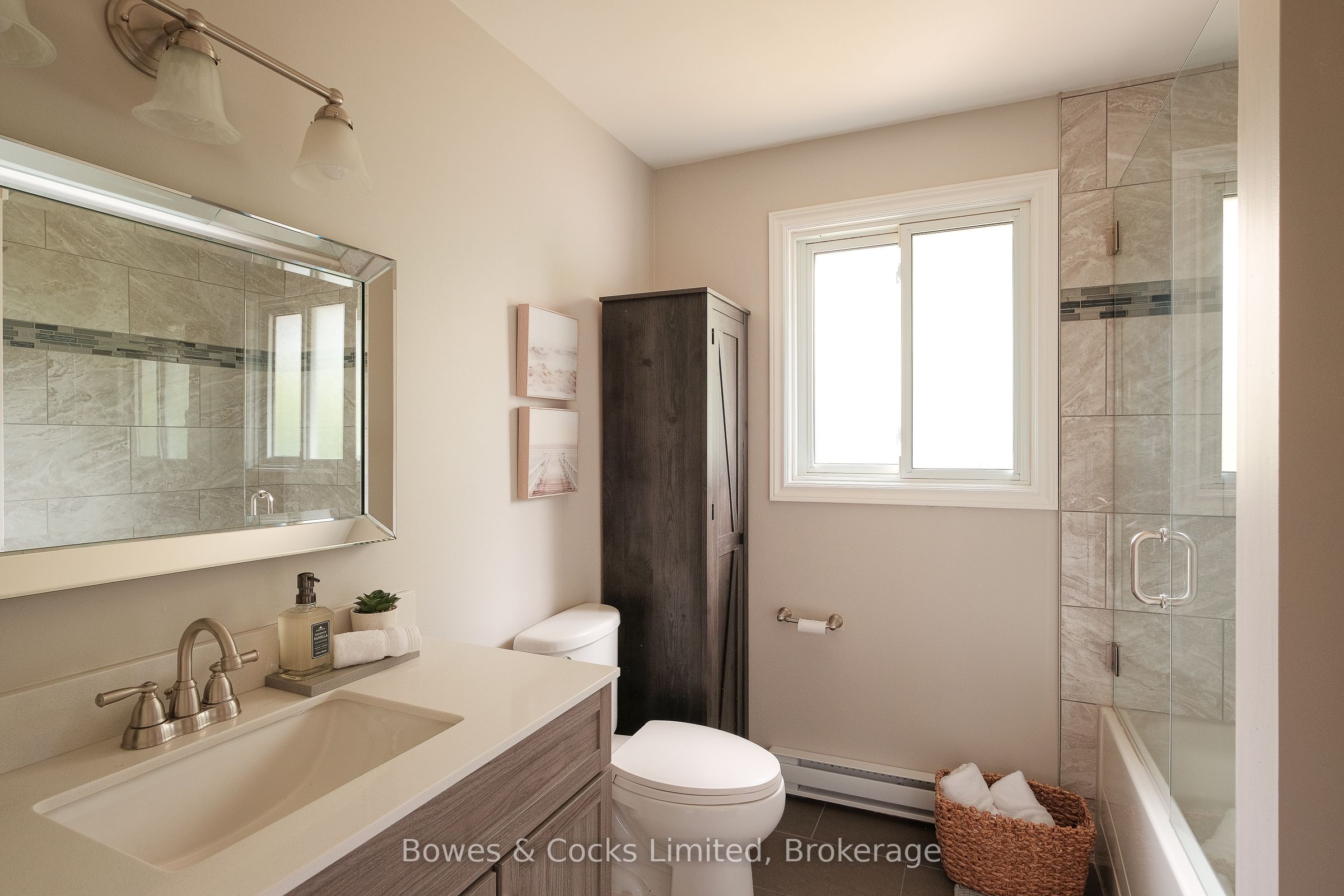 591 Otonabee Drive Property Photo 14