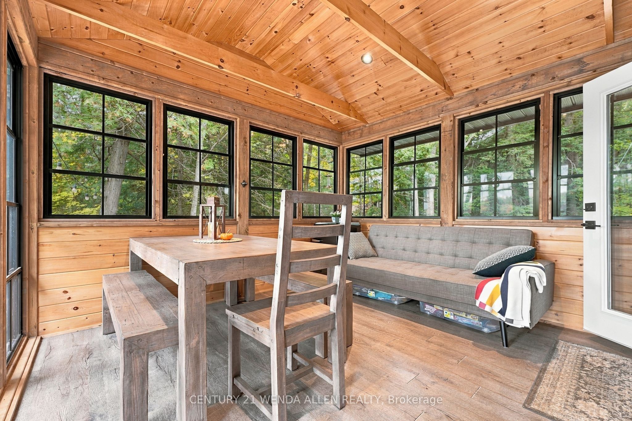 1424 Redkenn Road Property Photo 40