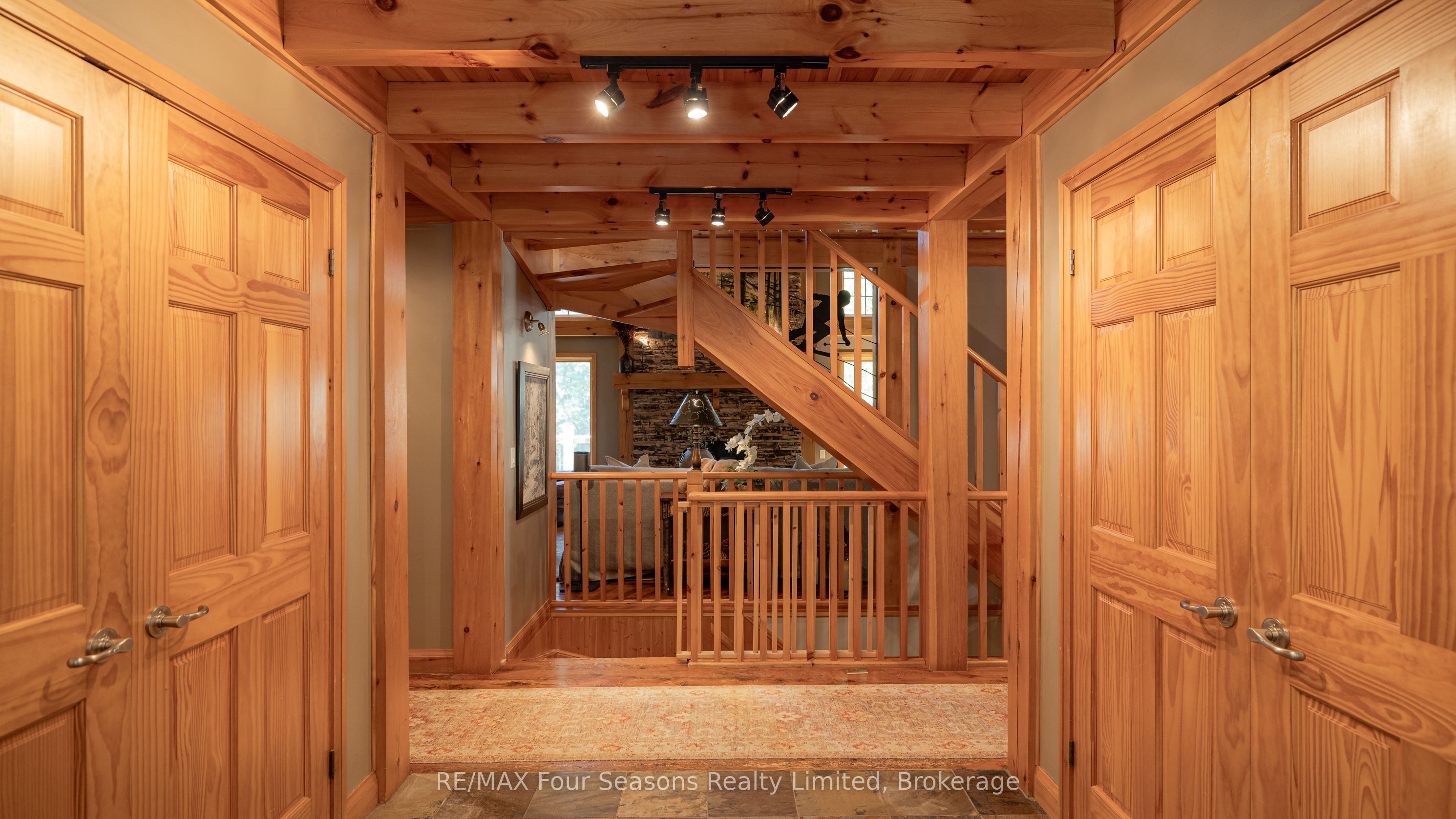 129 Davos Drive Property Photo 27