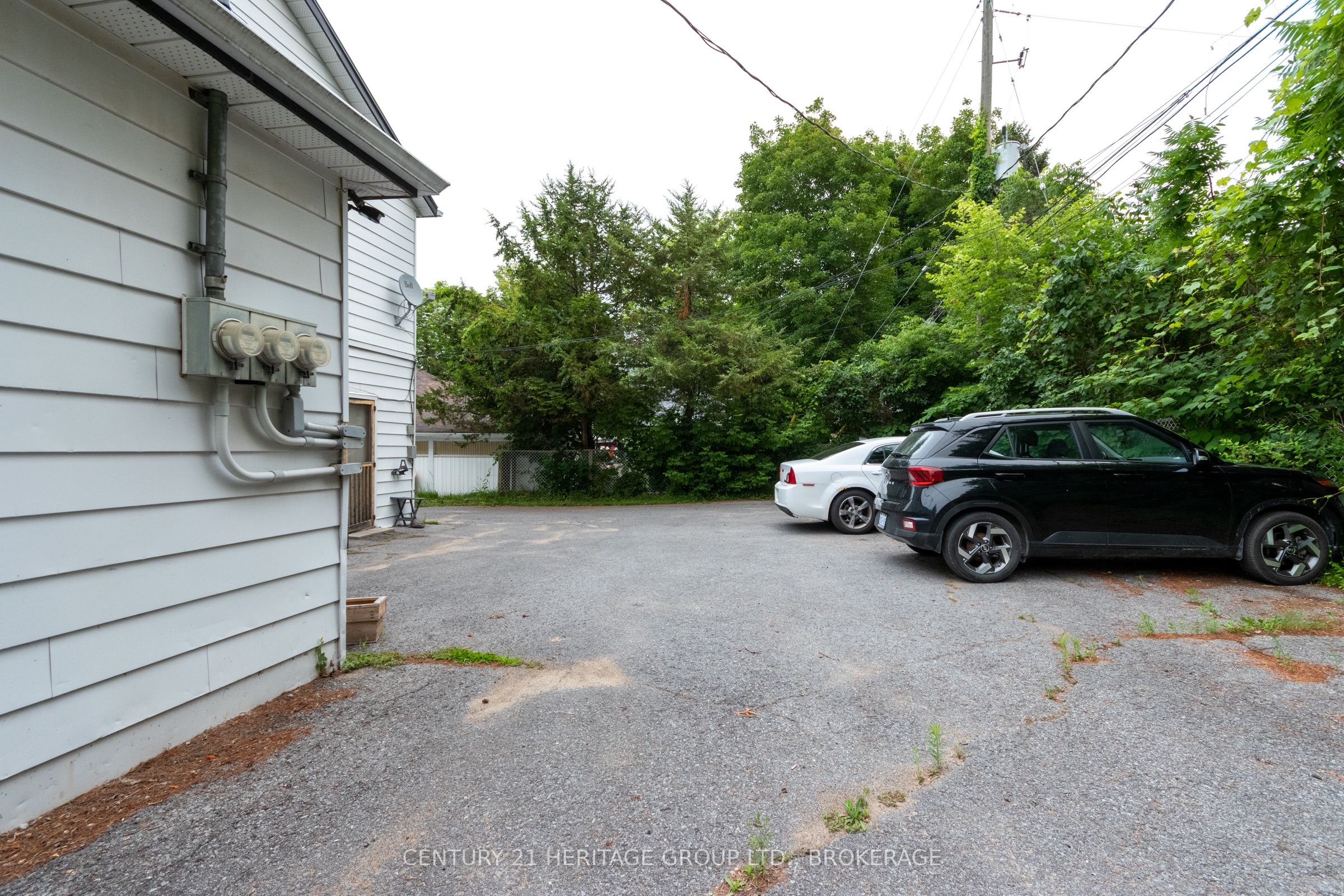 625 King Street W Property Photo 8