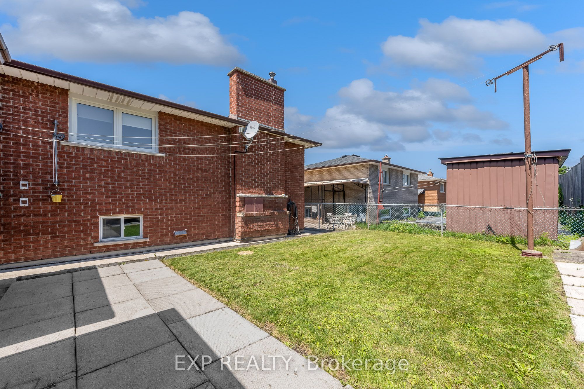 150 Marcella Crescent Property Photo 5