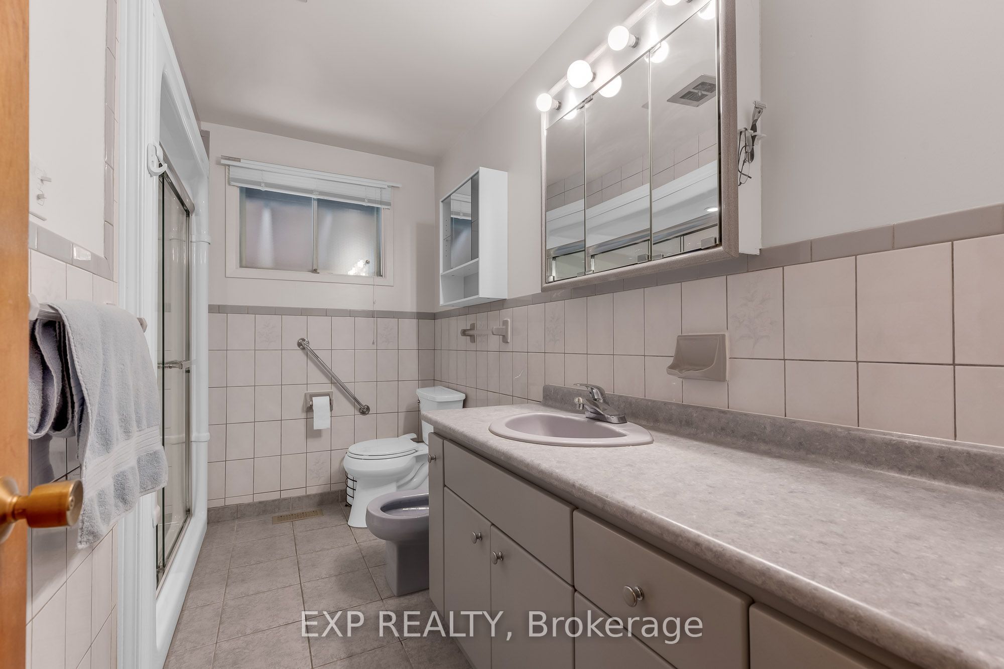 150 Marcella Crescent Property Photo 17