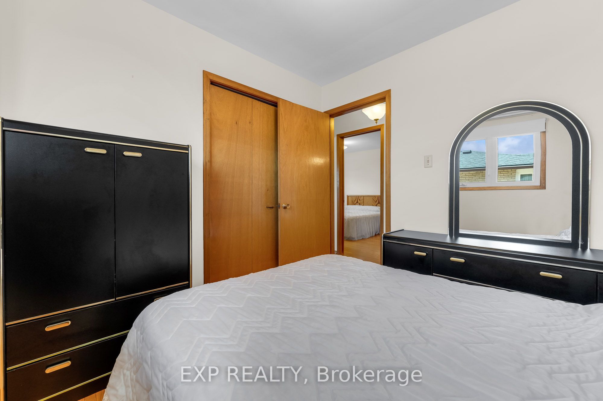 150 Marcella Crescent Property Photo 23