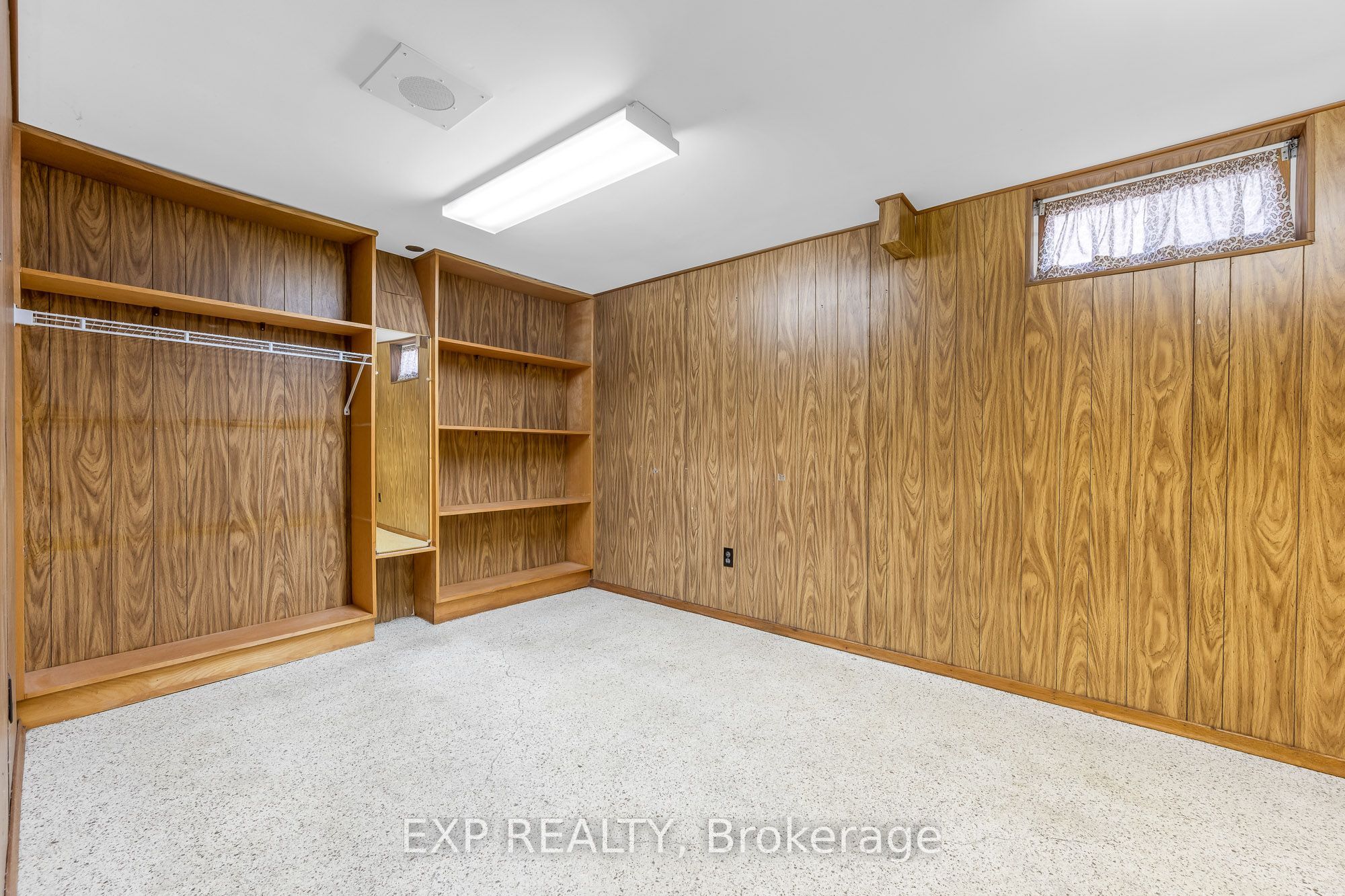 150 Marcella Crescent Property Photo 32