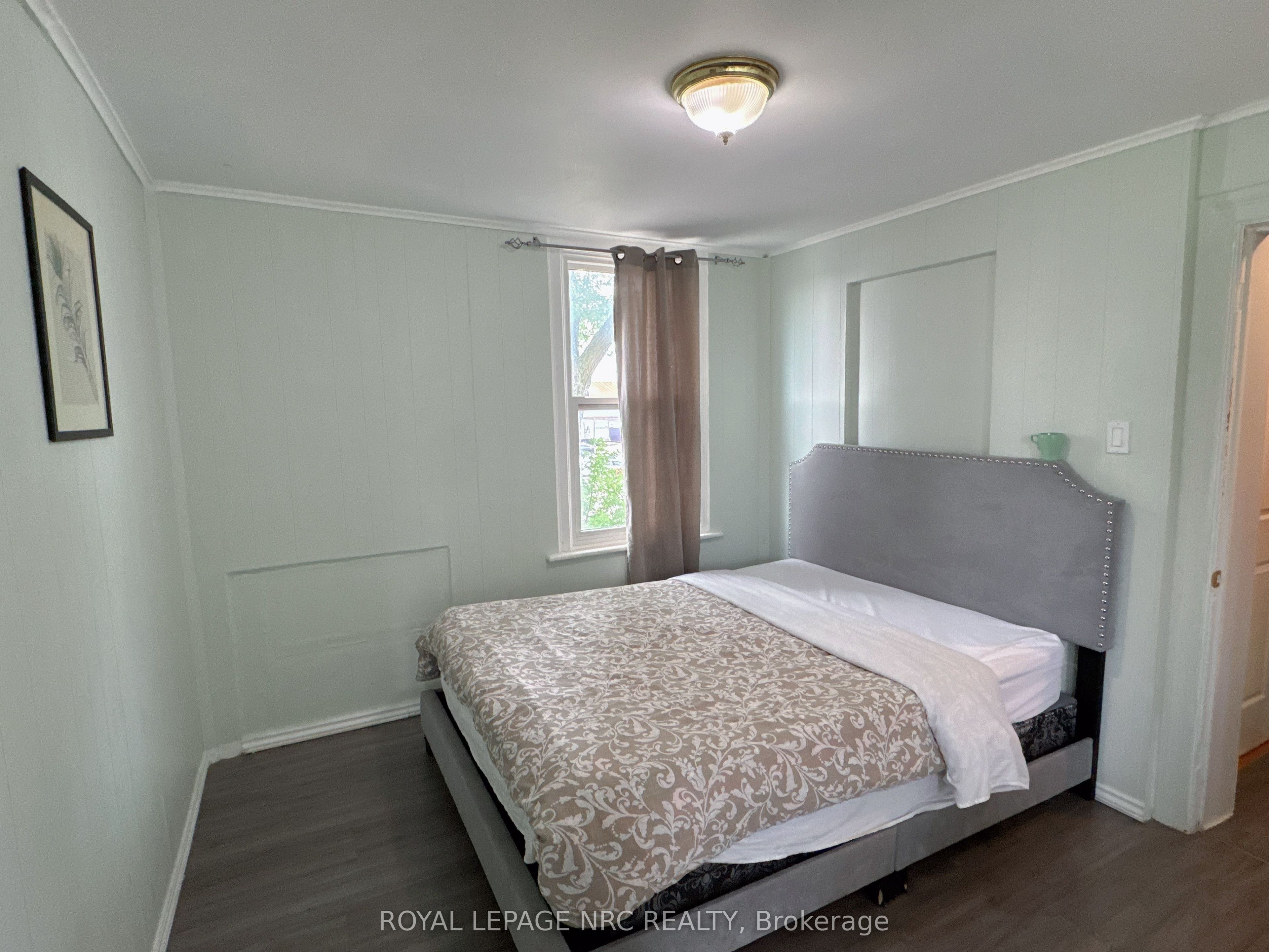 4148 Victoria Avenue Property Photo 9