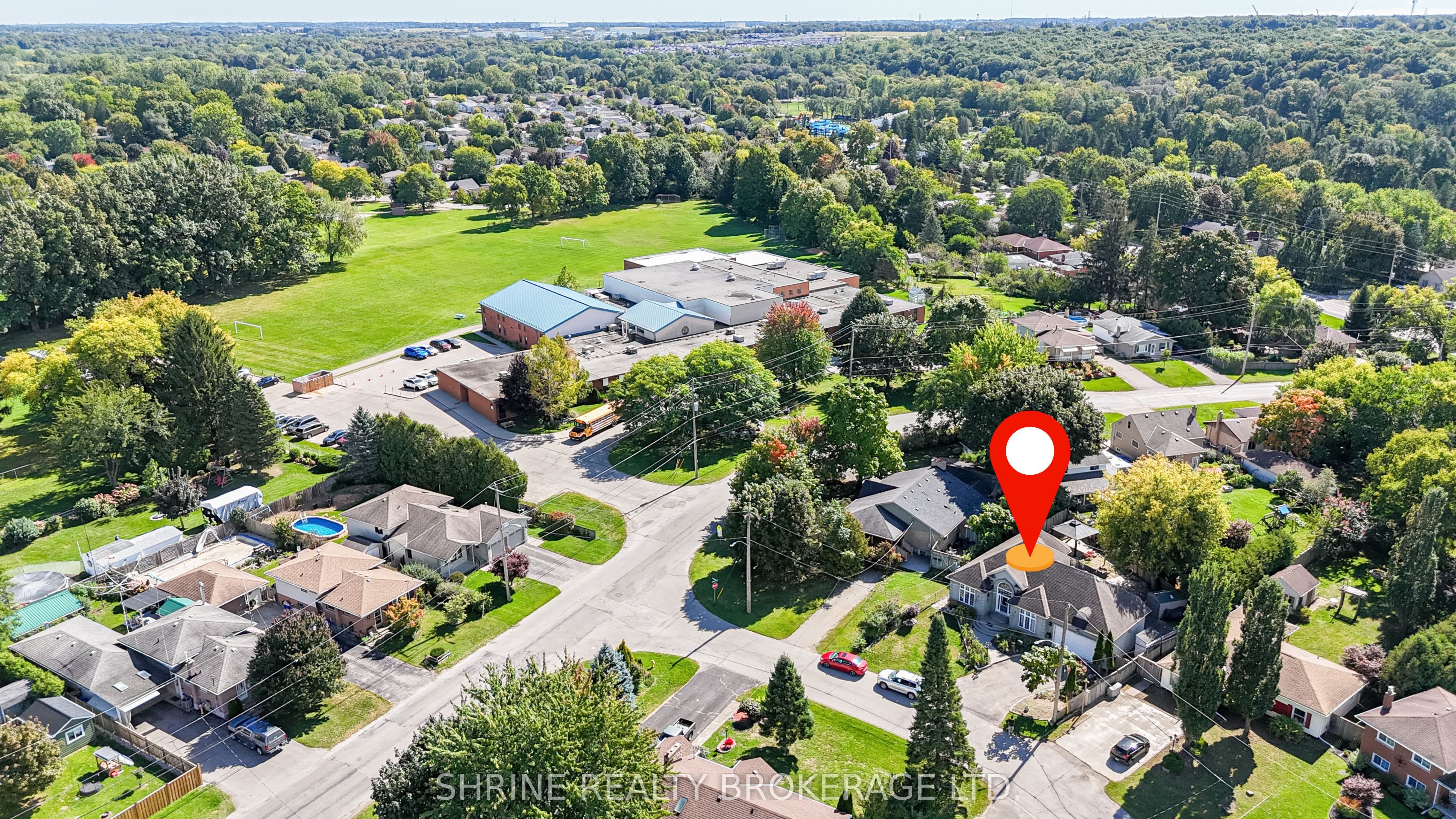 7 Dengate Crescent Property Photo 2