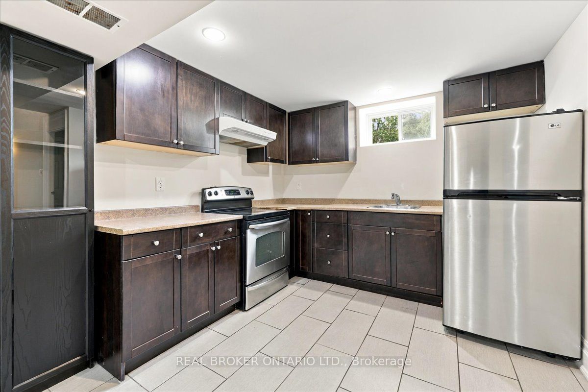 480 Rosseau Road Property Photo 20