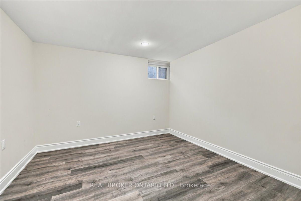 480 Rosseau Road Property Photo 21