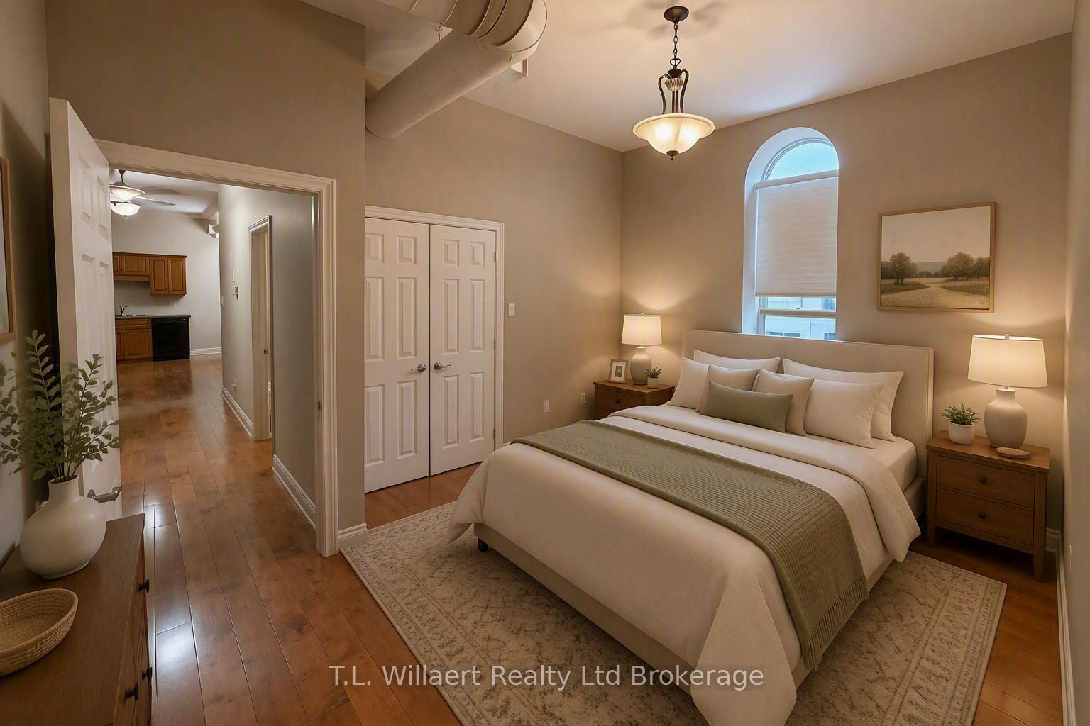 17 Brock Street W 202 Property Photo 2