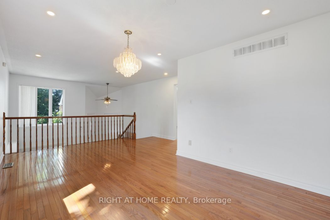 53 Yoho Drive Property Photo 6