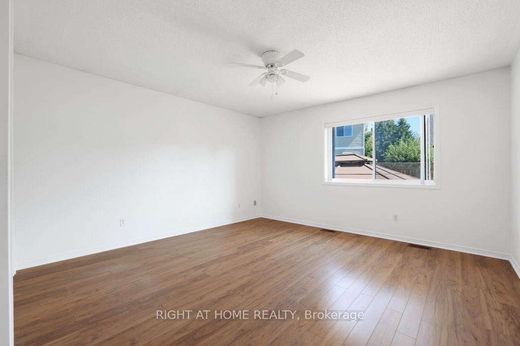53 Yoho Drive Property Photo 11
