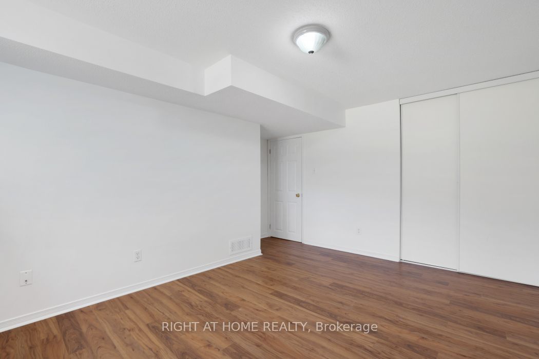 53 Yoho Drive Property Photo 24