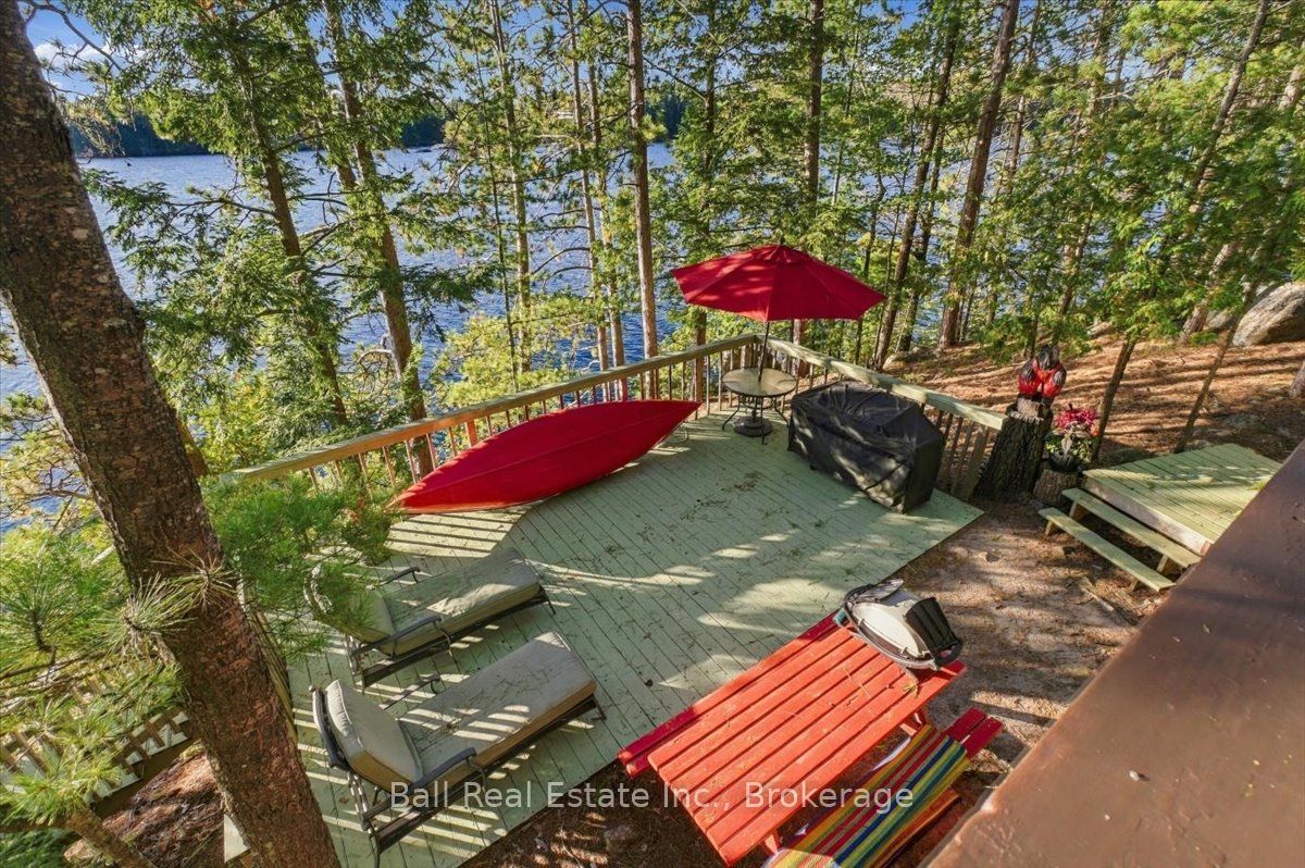 616 Weslemkoon Lake Property Photo 7