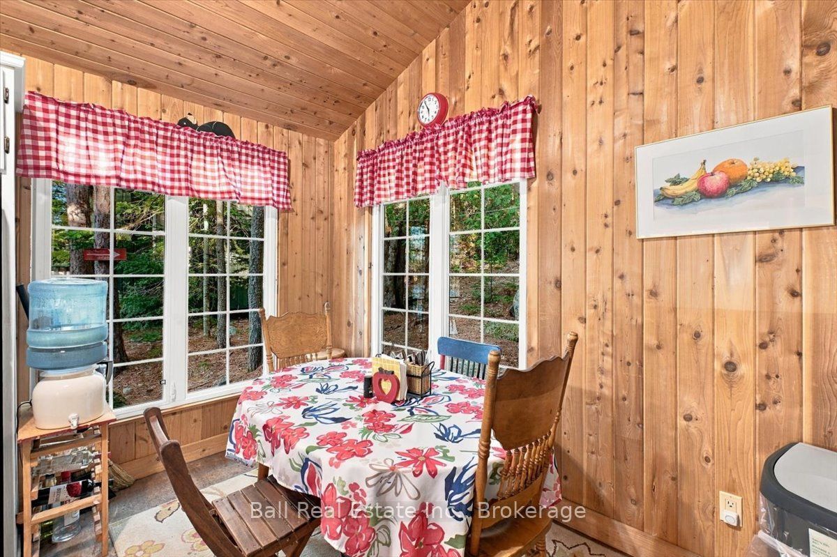 616 Weslemkoon Lake Property Photo 20