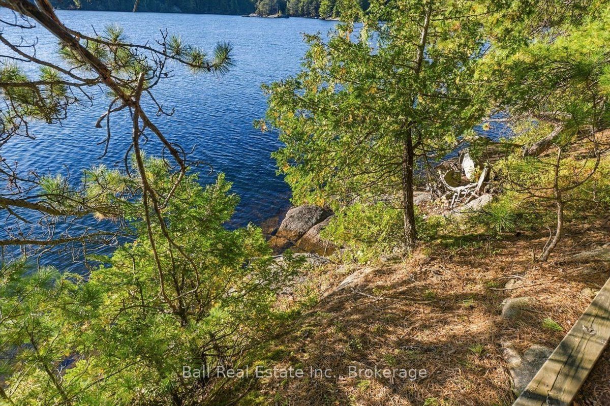 616 Weslemkoon Lake Property Photo 38