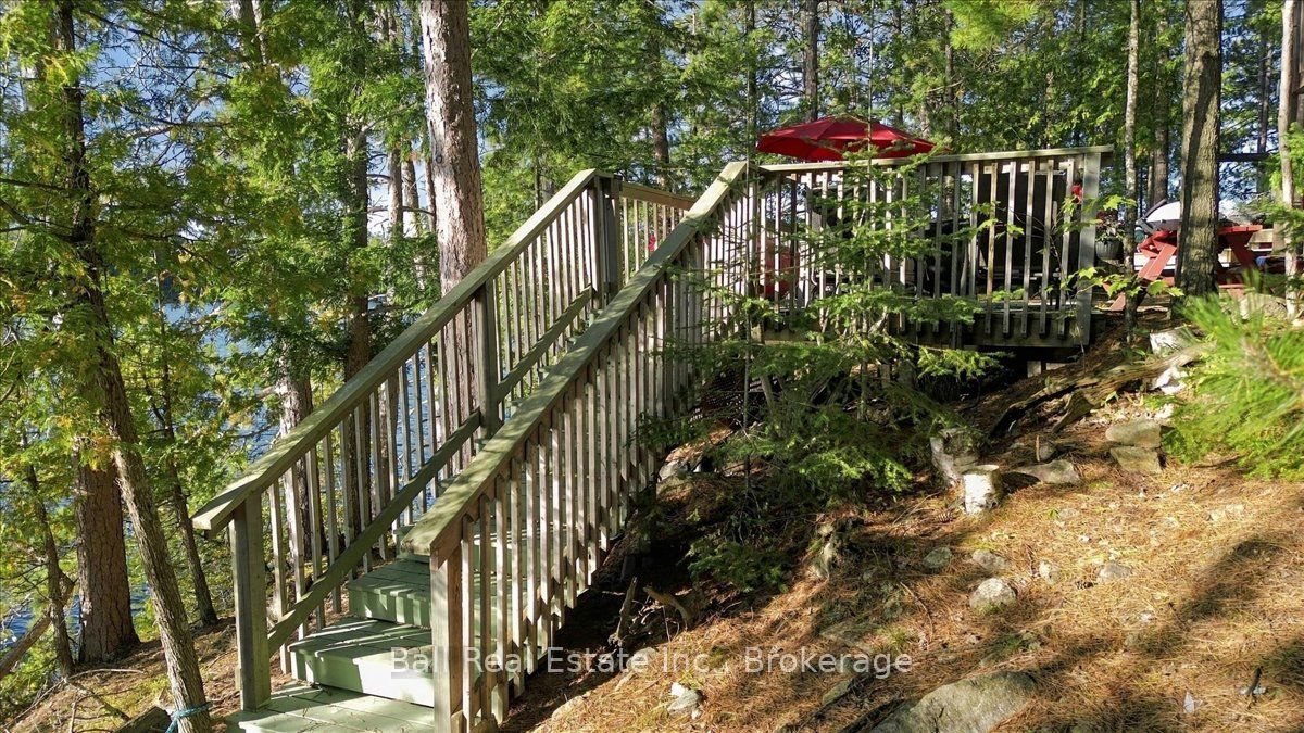 616 Weslemkoon Lake Property Photo 41