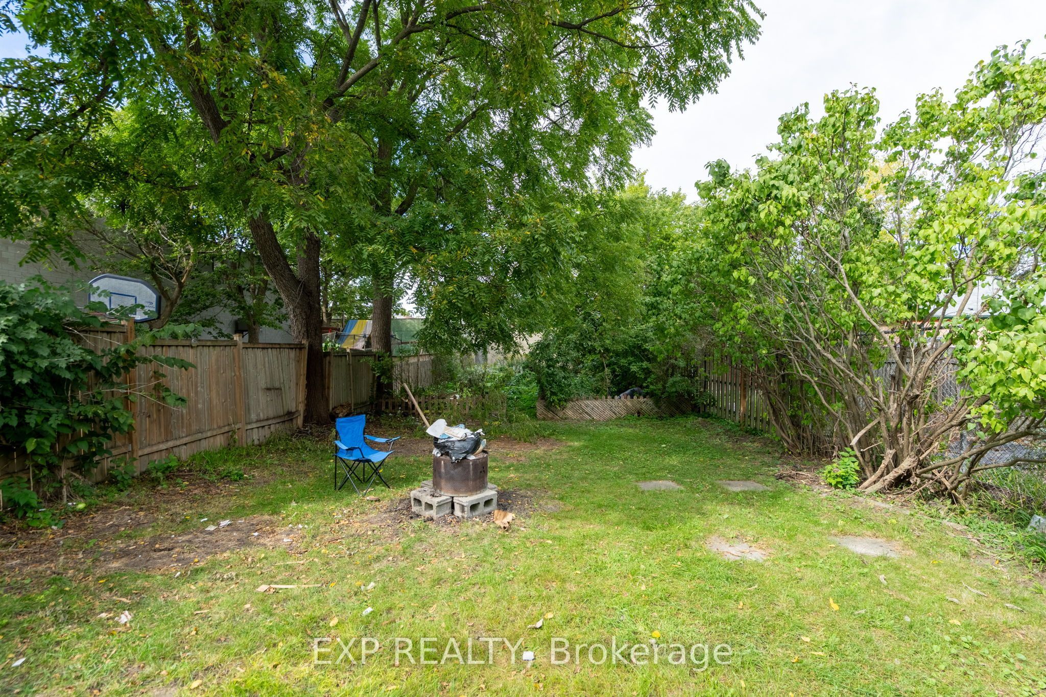 532 Nelson Street Property Photo 6