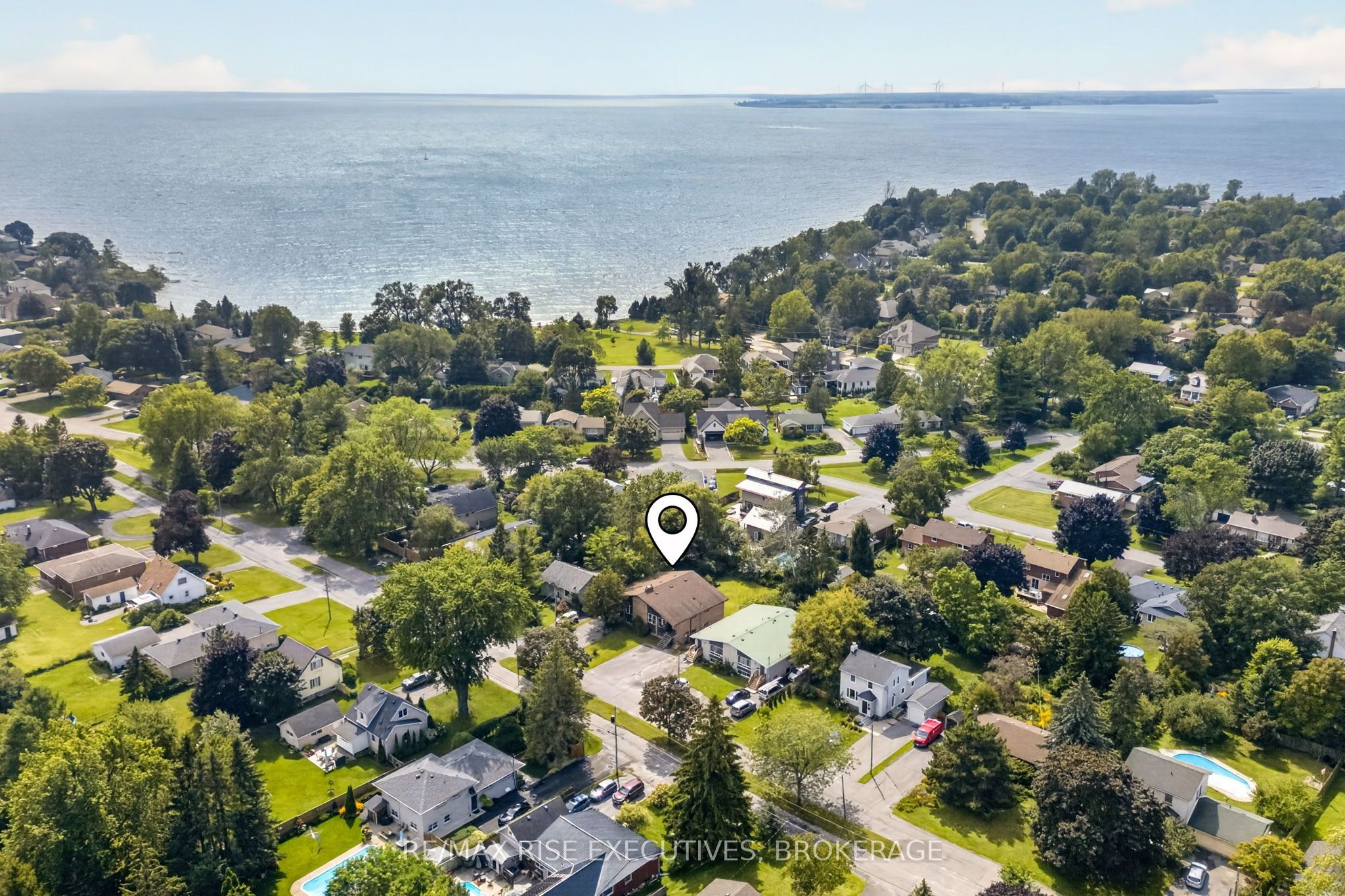 33 Montgomery Boulevard Property Photo 49