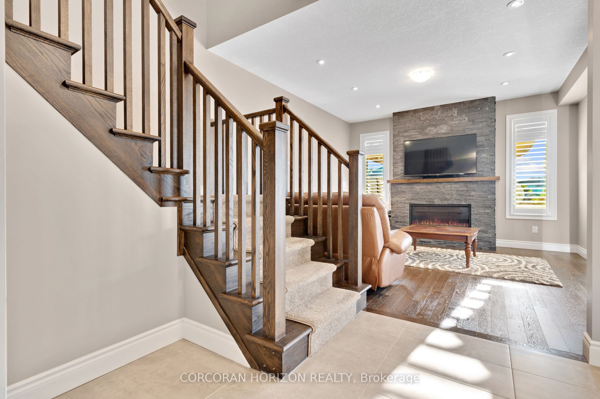 213 Ladyslipper Drive Property Photo 10
