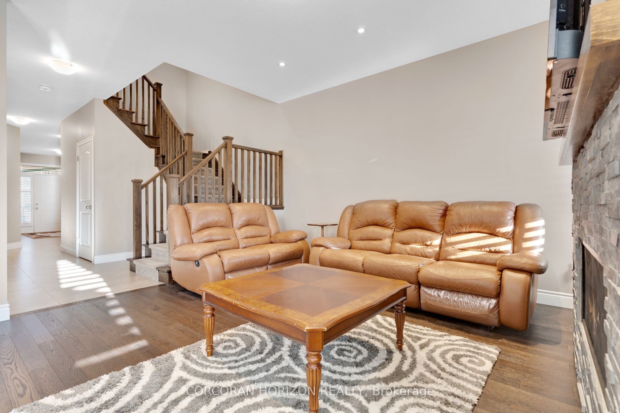 213 Ladyslipper Drive Property Photo 13