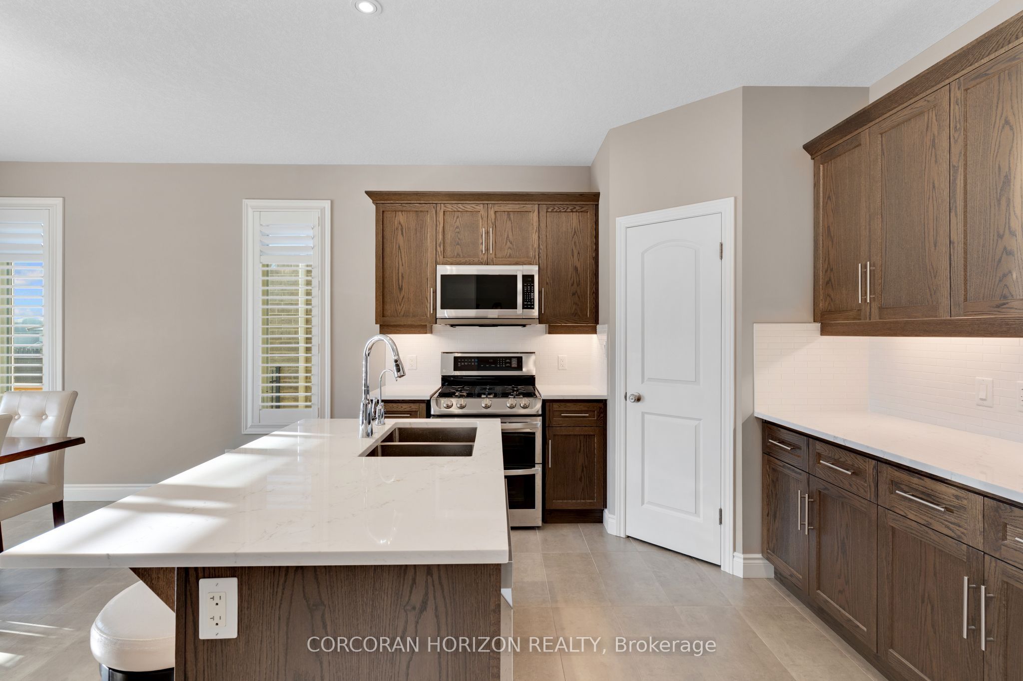 213 Ladyslipper Drive Property Photo 21